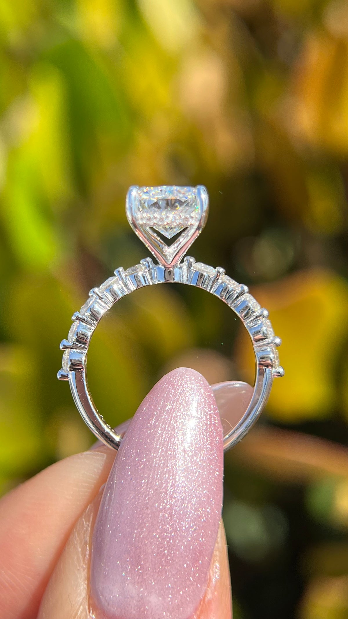 Isa 2.79ct E-VS1 Radiant Cut Lab Grown Diamond Engagement Ring 14K Gold