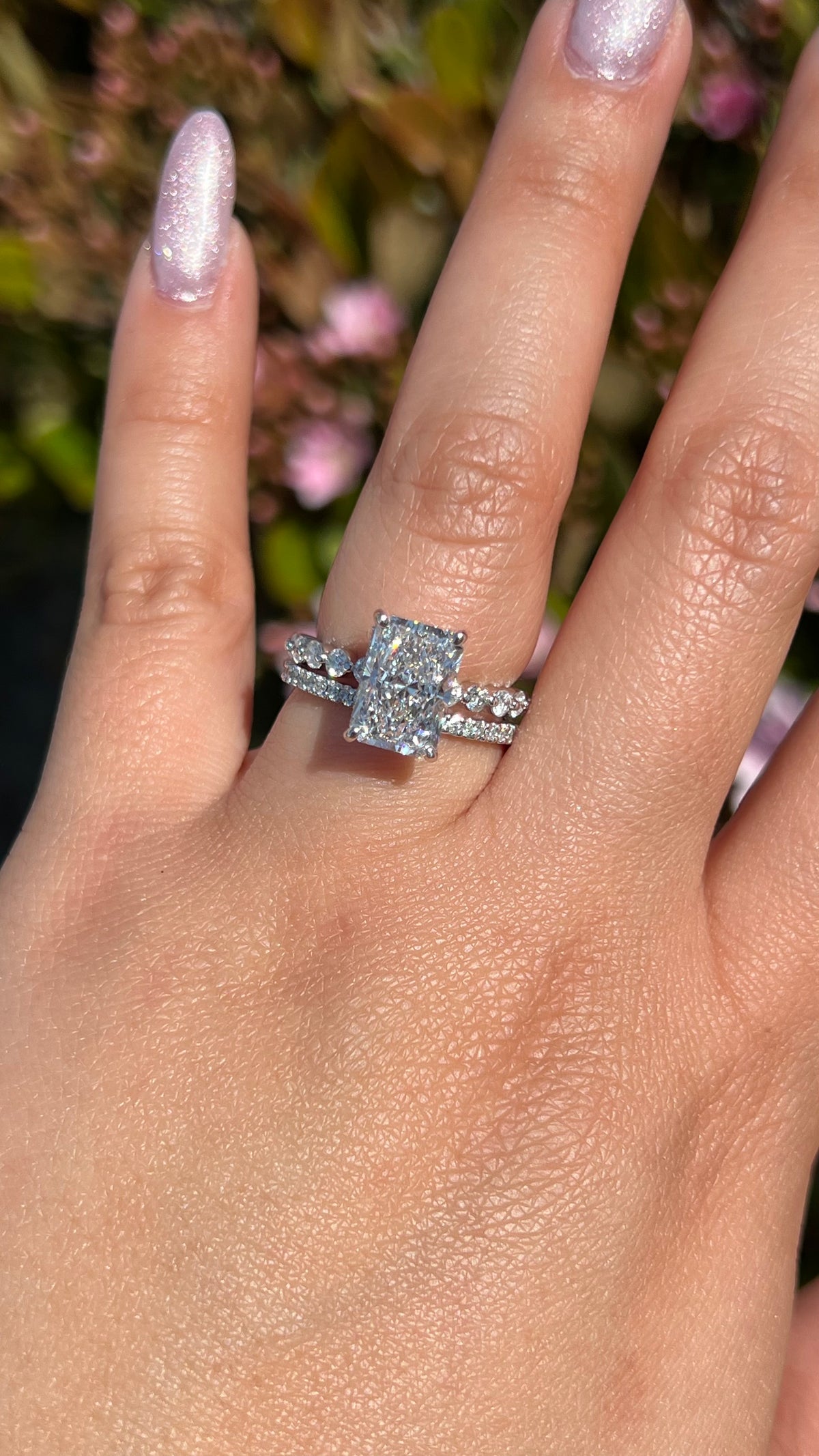 Isa 2.79ct E-VS1 Radiant Cut Lab Grown Diamond Engagement Ring 14K Gold