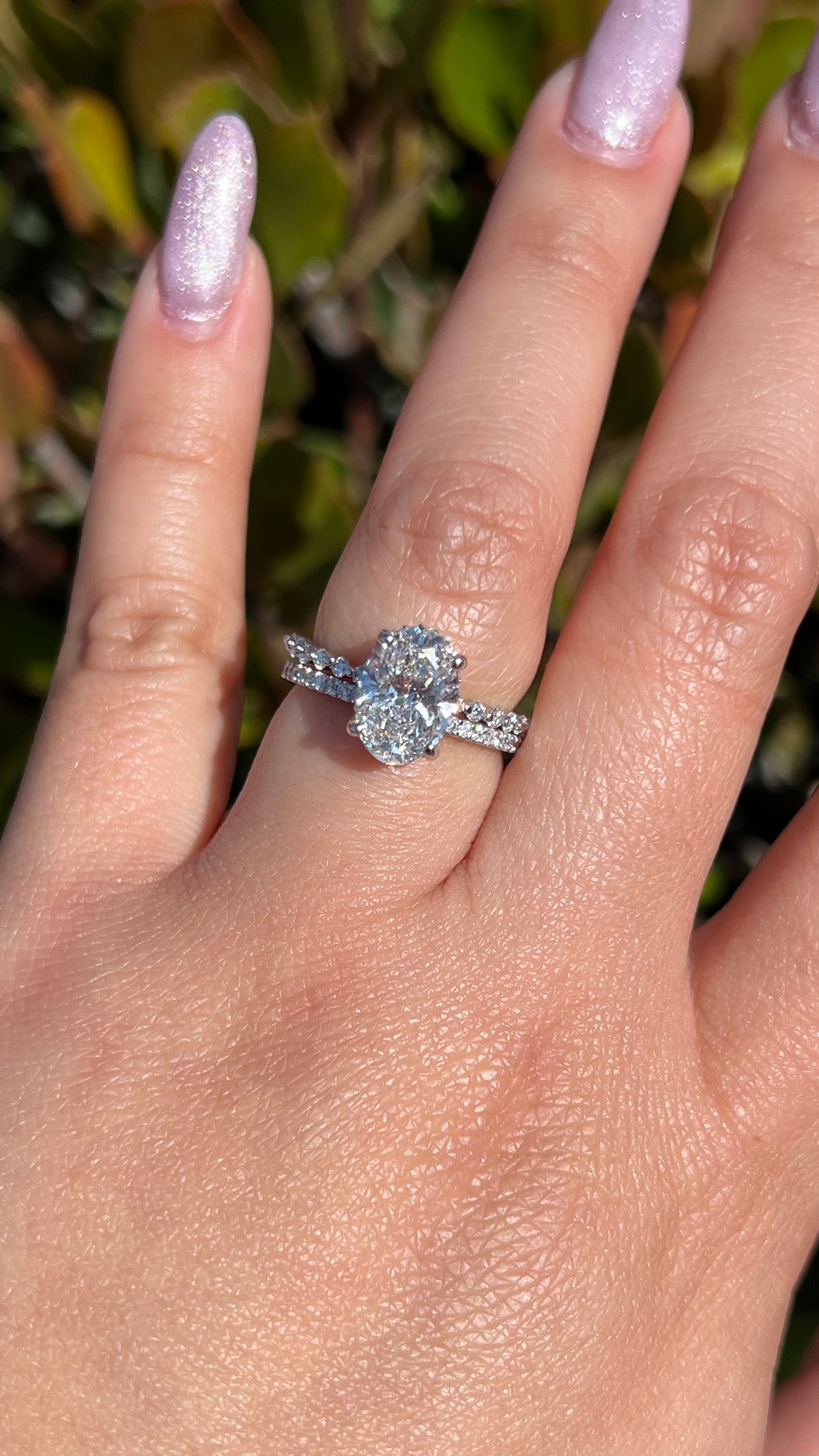 Irina 2.91ct E-VS1 Oval Cut Lab Grown Diamond Engagement Ring 14K Gold