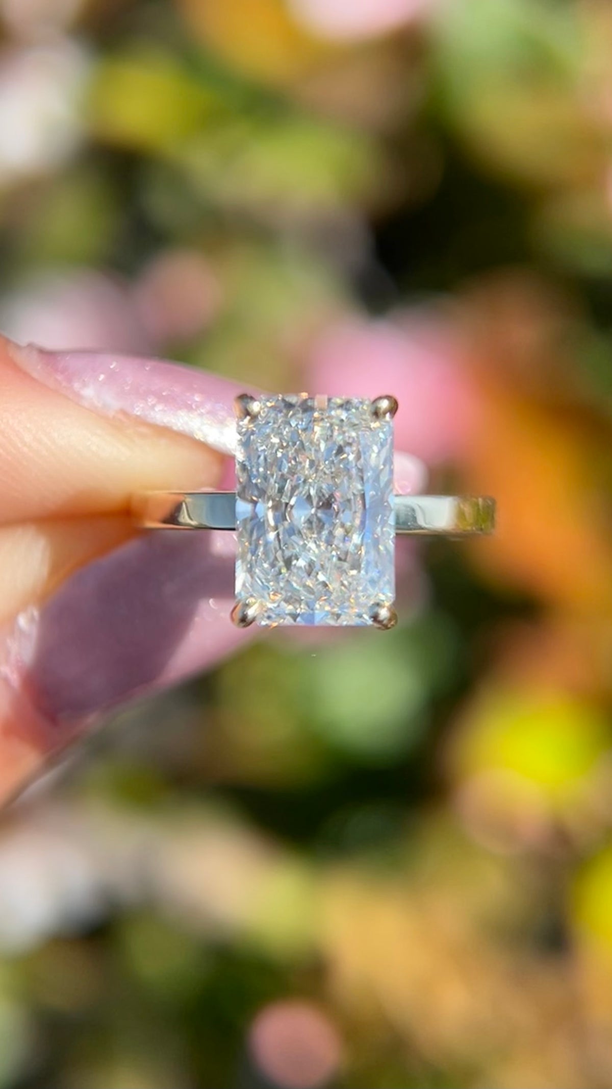 Andrea 3.48ct E-VS1 Radiant Cut Lab Grown Diamond Engagement Ring 14K Gold