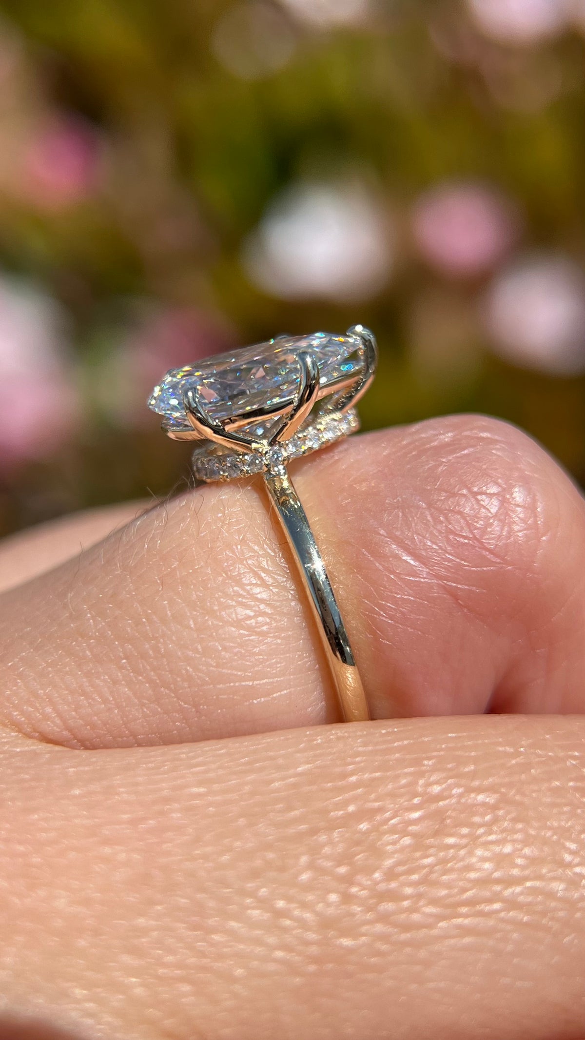 Sophi 3.10ct F-VS1 Pear Cut Lab Grown Diamond Engagement Ring 14K Gold