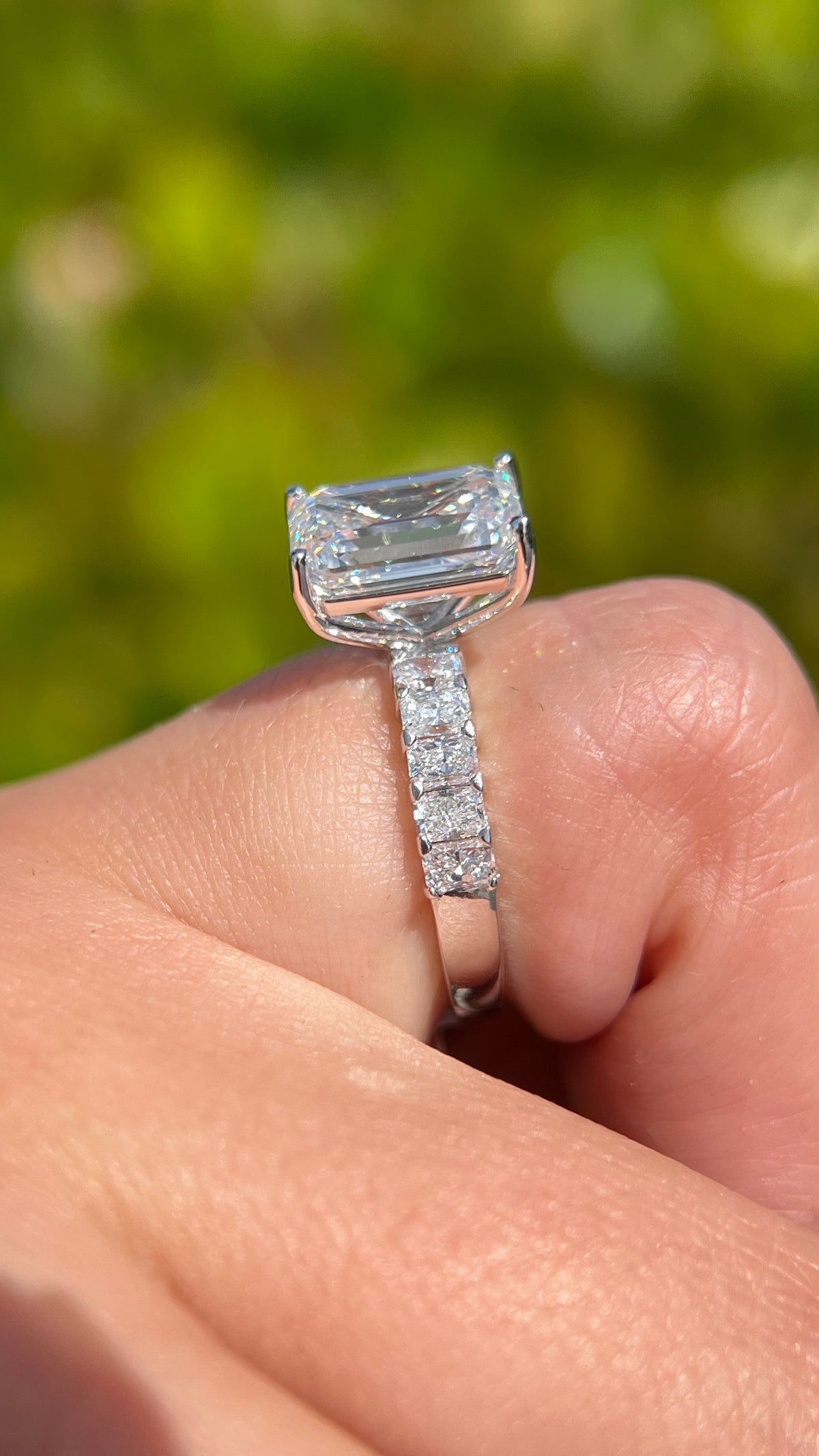 Reyna 4.03ct E-VS1 Emerald Cut Lab Grown Diamond Engagement Ring 14K Gold