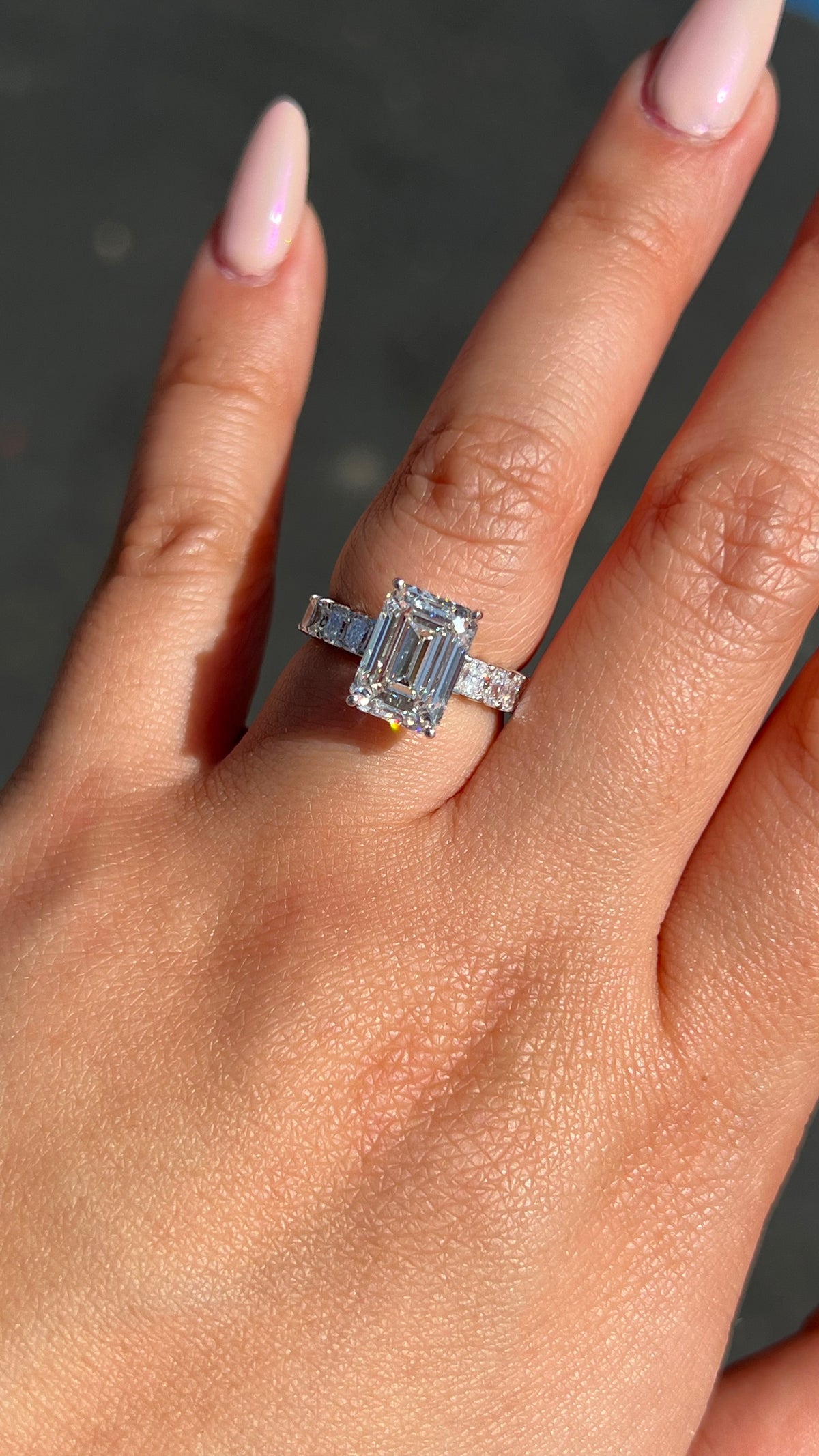 Reyna 4.03ct E-VS1 Emerald Cut Lab Grown Diamond Engagement Ring 14K Gold