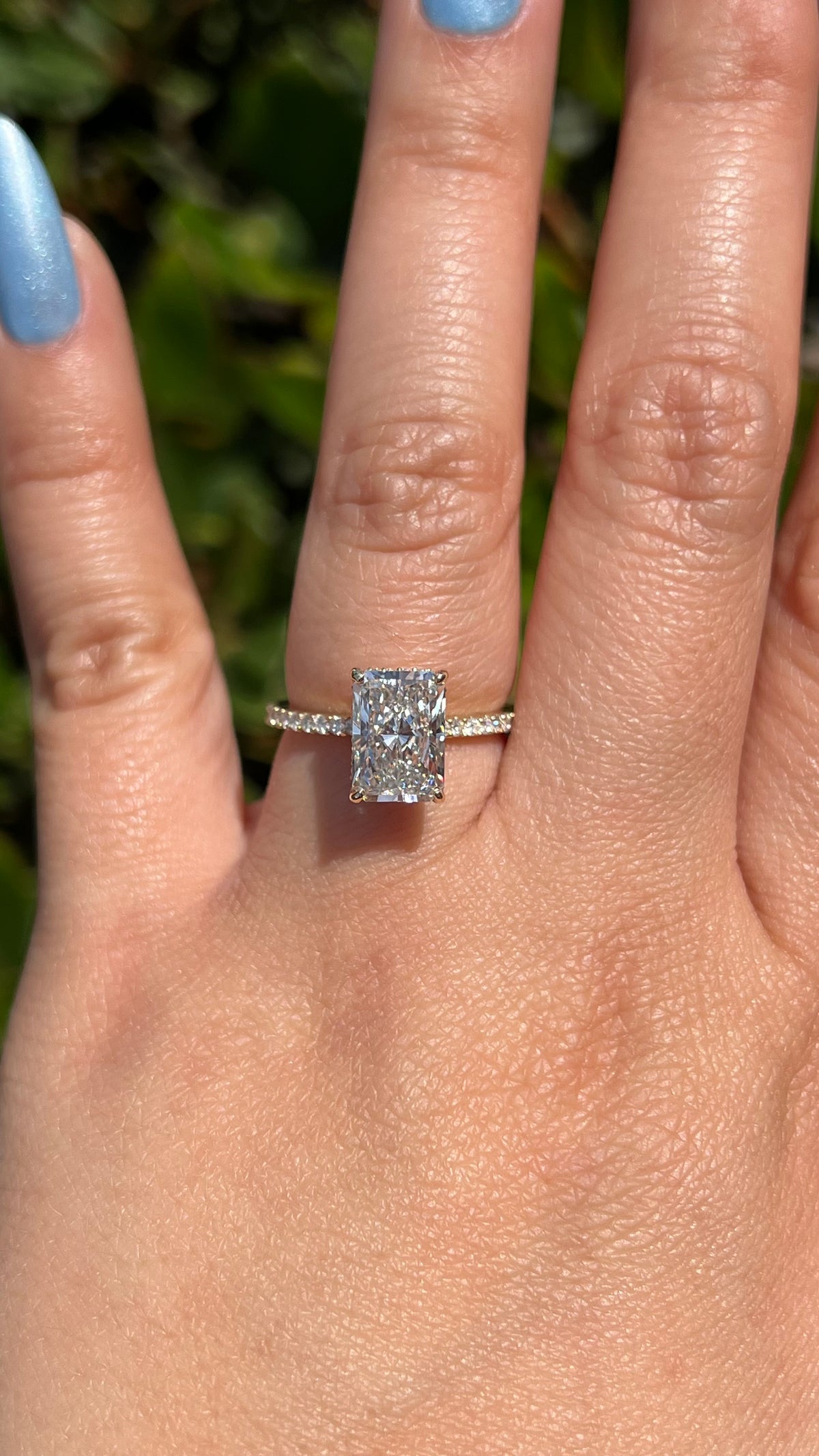 Jenni 2.55ct E-VS1 Radiant Cut Lab Grown Diamond Engagement Ring 14K Gold