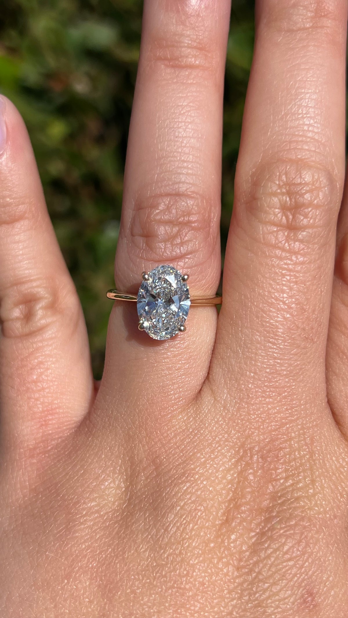 Ava 2.68ct E-VS1 Oval Cut Lab Grown Diamond Engagement Ring 14K Gold