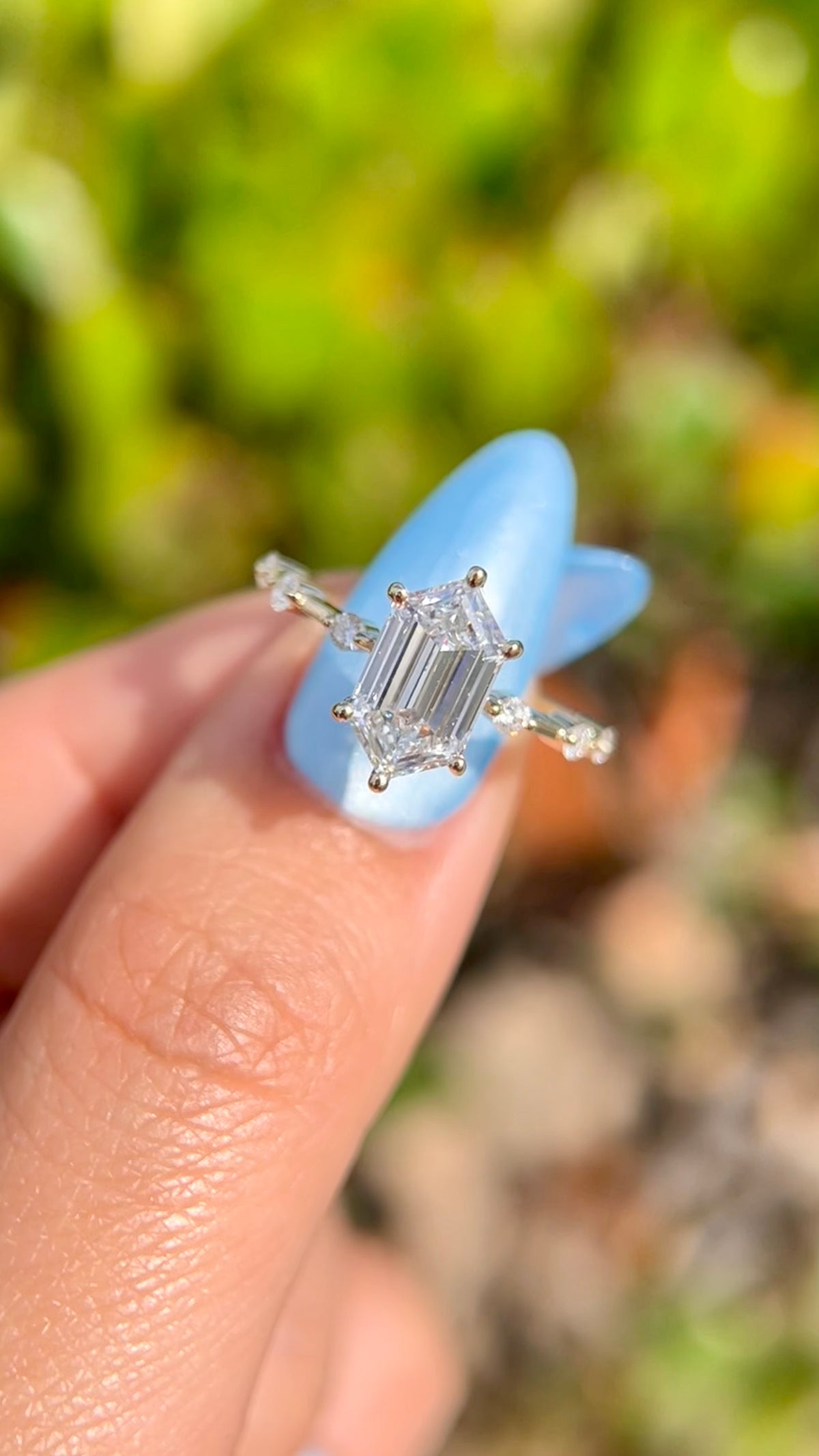 Bella 1.80ct E-VS1 Hexagon Cut Lab Grown Diamond Engagement Ring 14K Gold