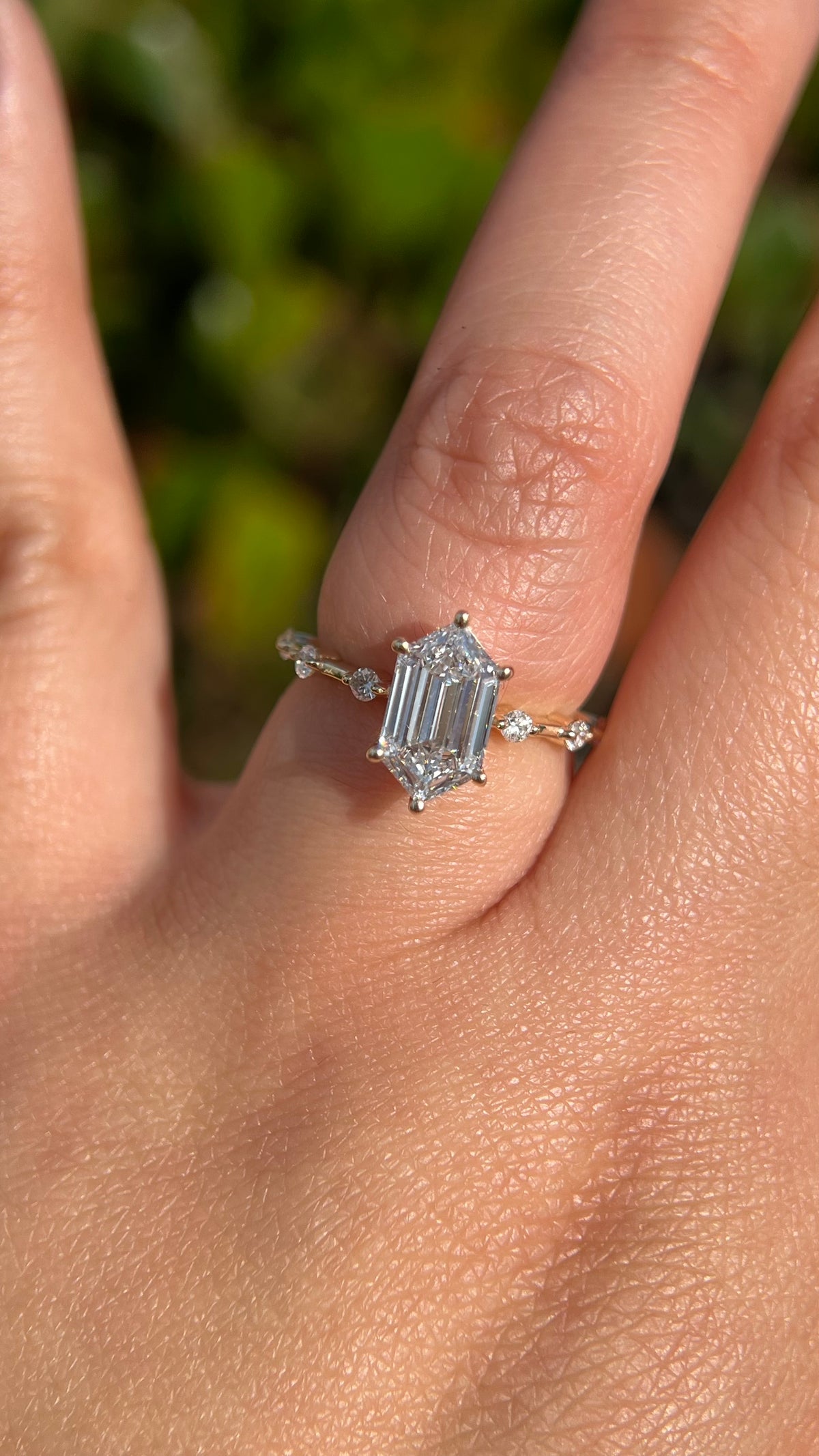 Bella 1.80ct E-VS1 Hexagon Cut Lab Grown Diamond Engagement Ring 14K Gold