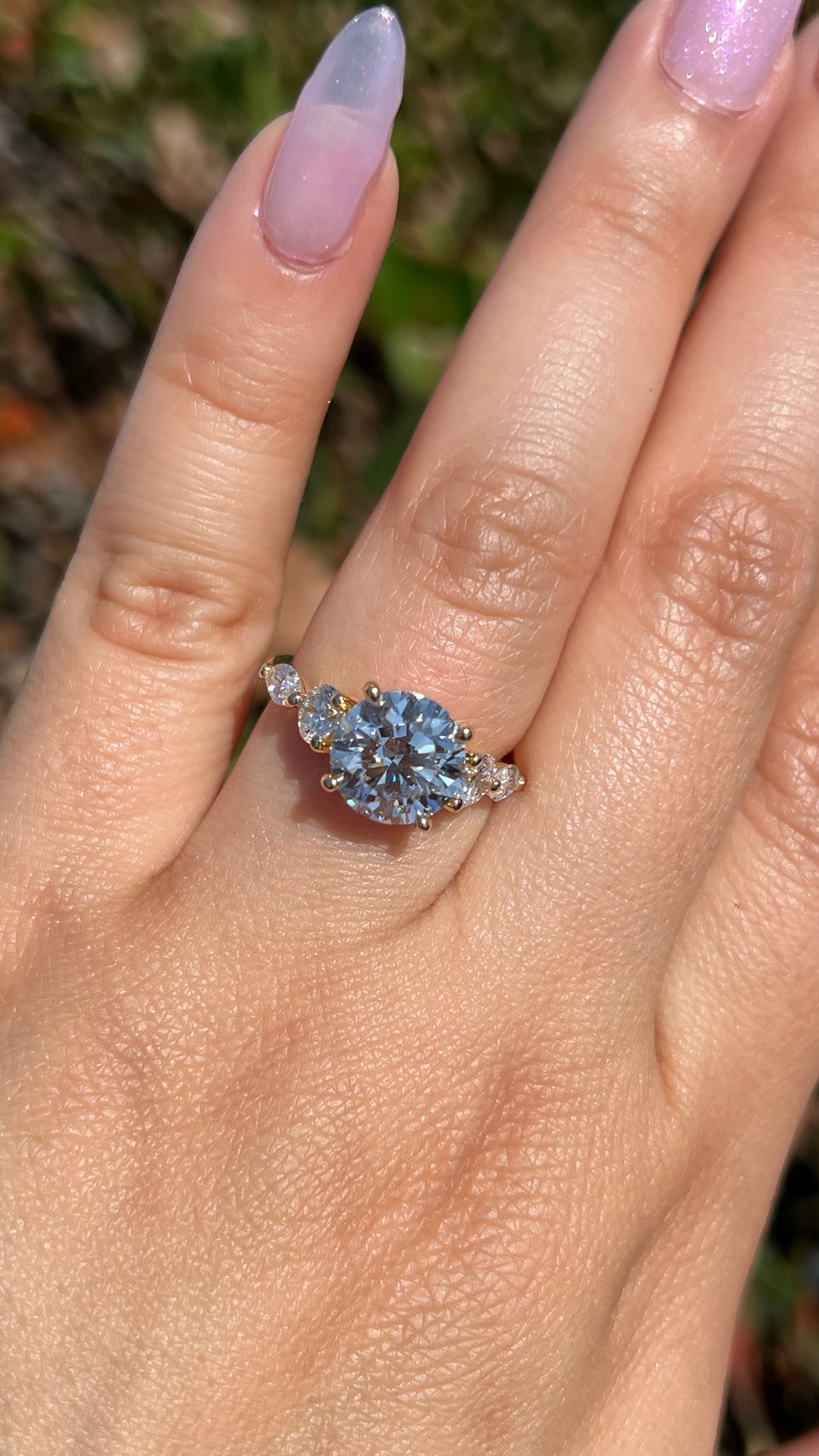 Melly 2.90ct E-VS1 Round Cut Lab Grown Diamond Engagement Ring 14K Gold