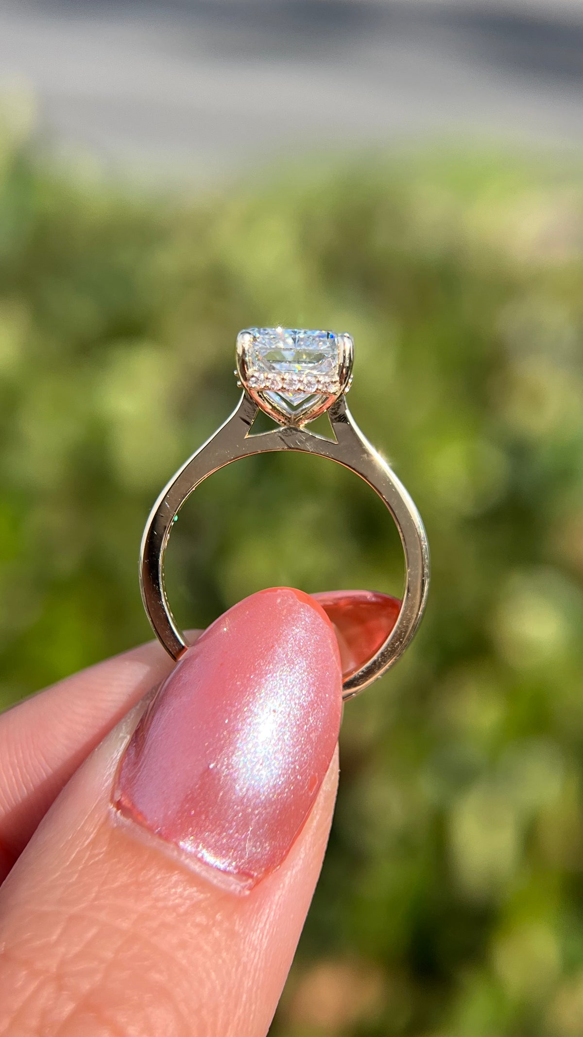 Ashlee 3.01ct F-VS1 Radiant Cut Lab Grown Diamond Engagement Ring 14K Gold