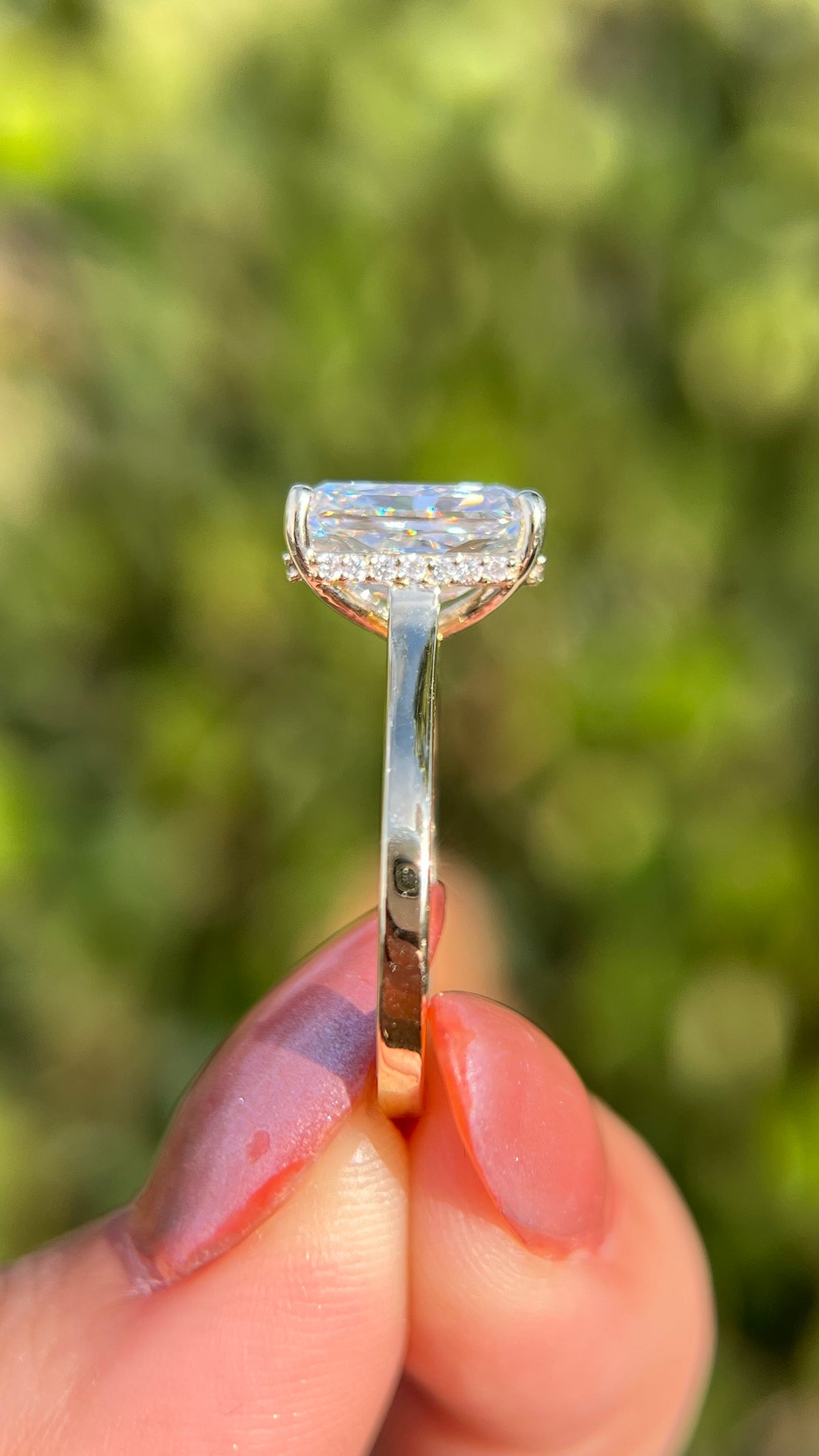 Ashlee 3.01ct F-VS1 Radiant Cut Lab Grown Diamond Engagement Ring 14K Gold