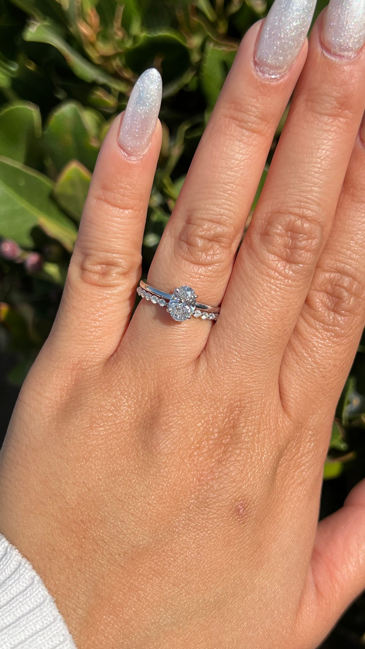 Evie 1.00ct E-VS1 Oval Cut Lab Grown Diamond Engagement Ring 14K Gold