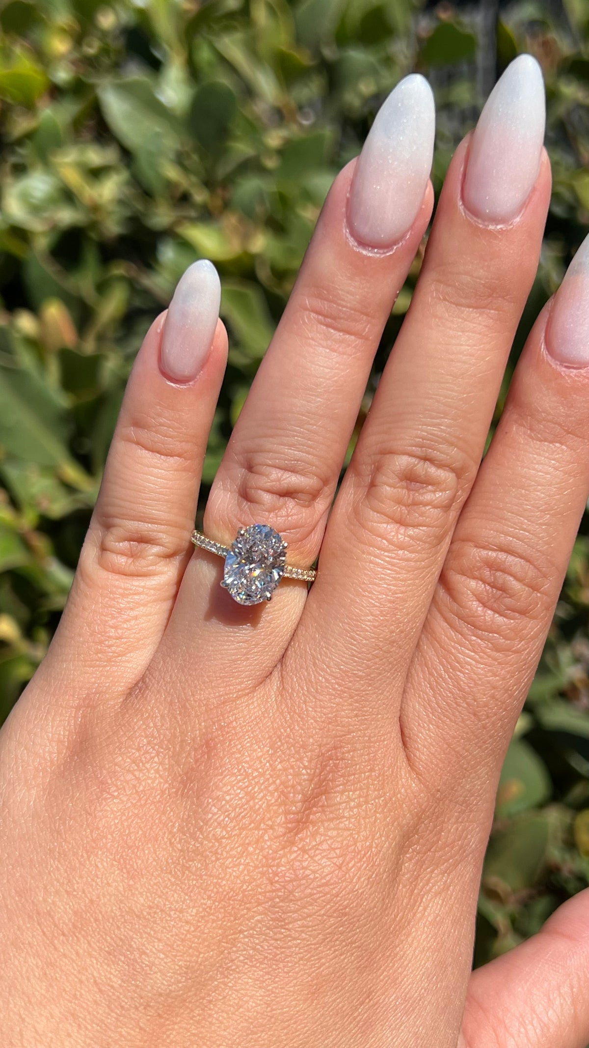 Jodi 3.09ct E-VS1 Oval Cut Lab Grown Diamond Engagement Ring 14K Gold