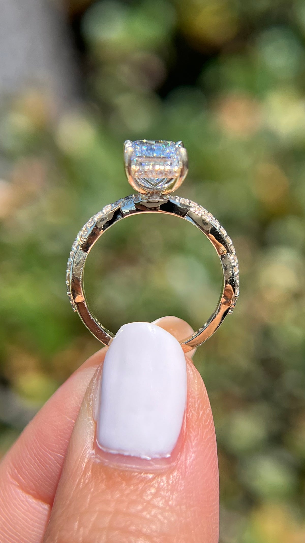 Laura 2.57ct E-VS1 Radiant Cut Lab Grown Diamond Engagement Ring 14K Gold