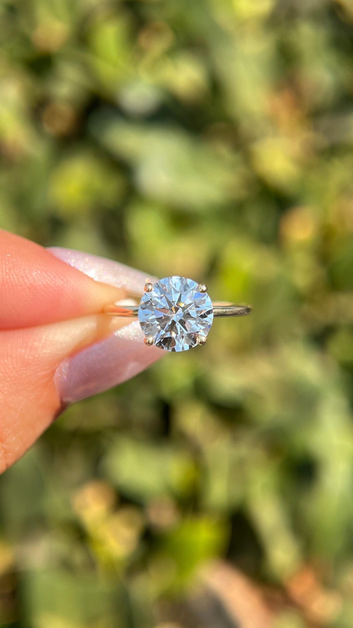 Evie 2.51ct E-VS1 Round Cut Lab Grown Diamond Engagement Ring 14K Gold