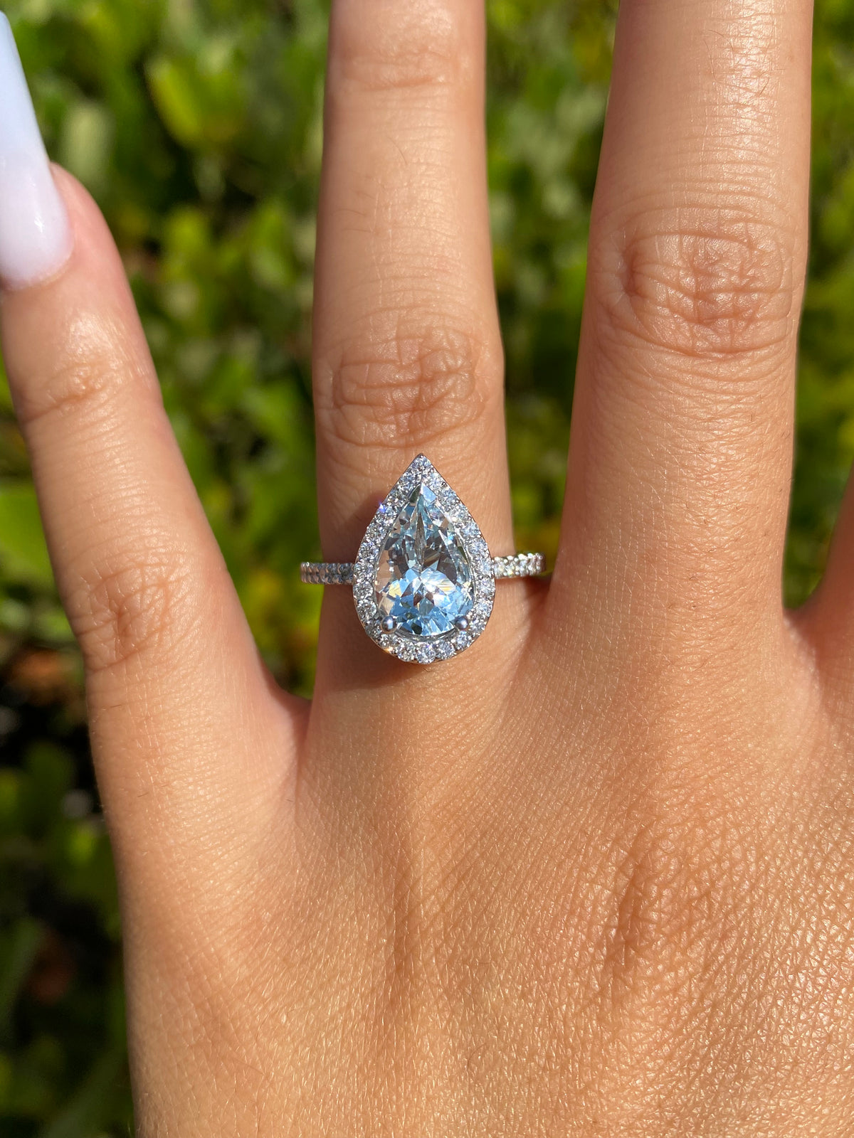 10x7mm 1.8-2.0 CT Pear Cut Aquamarine Diamond Halo 14K Gold Ring BSAQ4