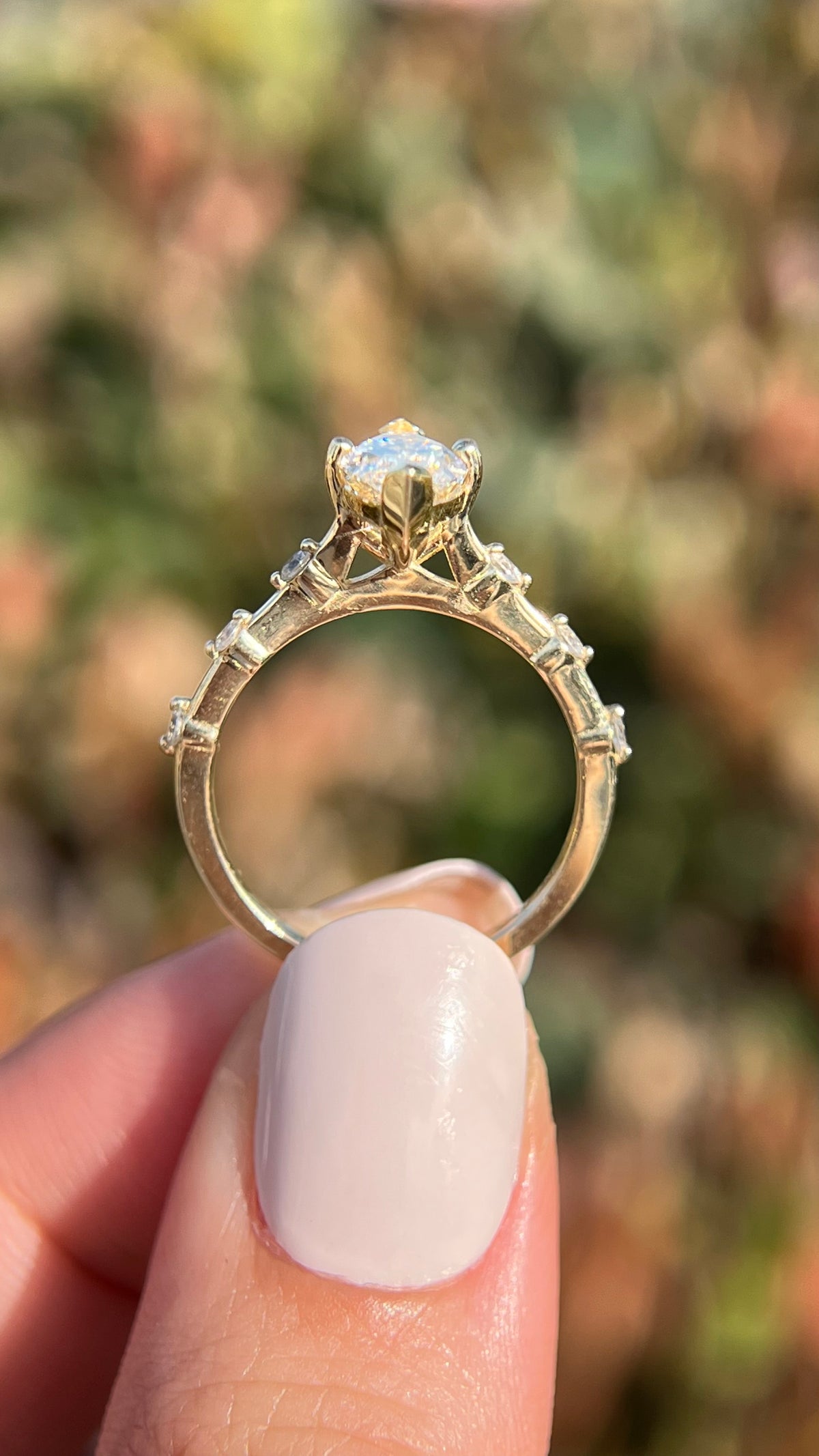 Belle 1.39ct E-VS1 Marquise Cut Lab Grown Diamond Engagement Ring 14K Gold