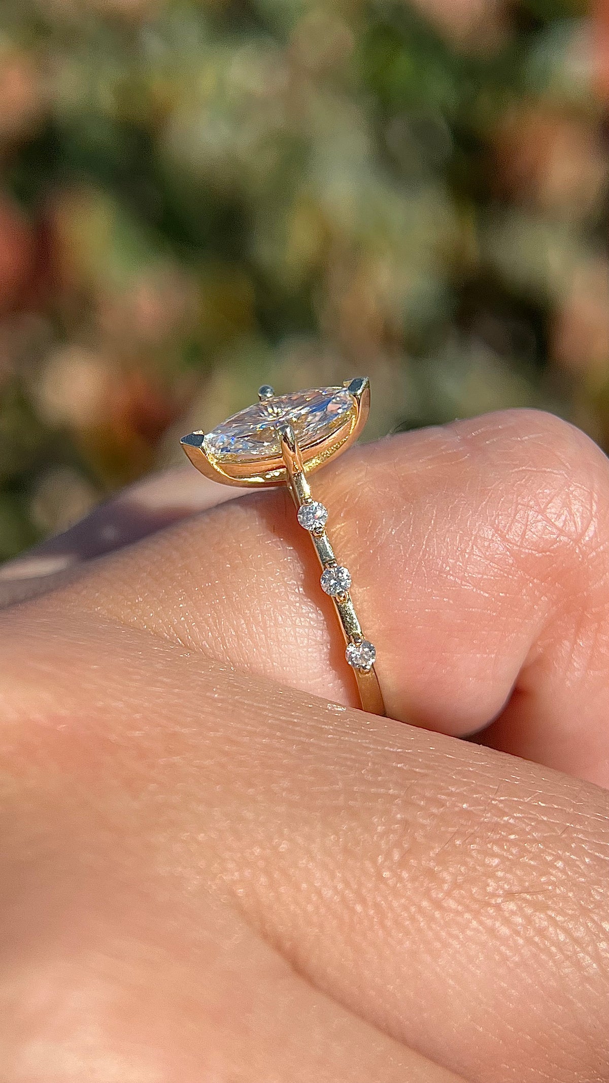 Belle 1.39ct E-VS1 Marquise Cut Lab Grown Diamond Engagement Ring 14K Gold