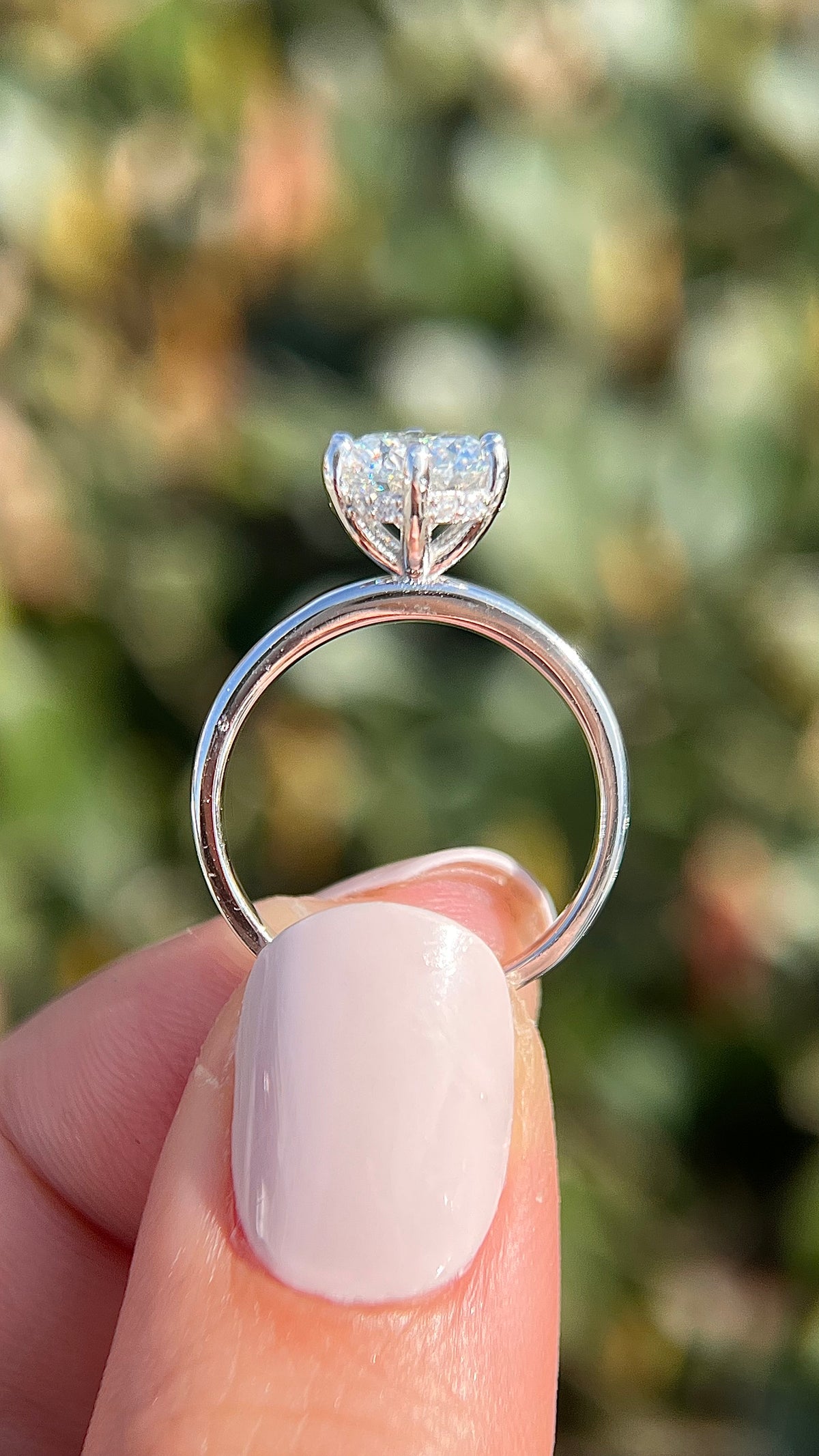 Evie 2.06ct E-VS1 Round Cut Lab Grown Diamond Engagement Ring 14K Gold