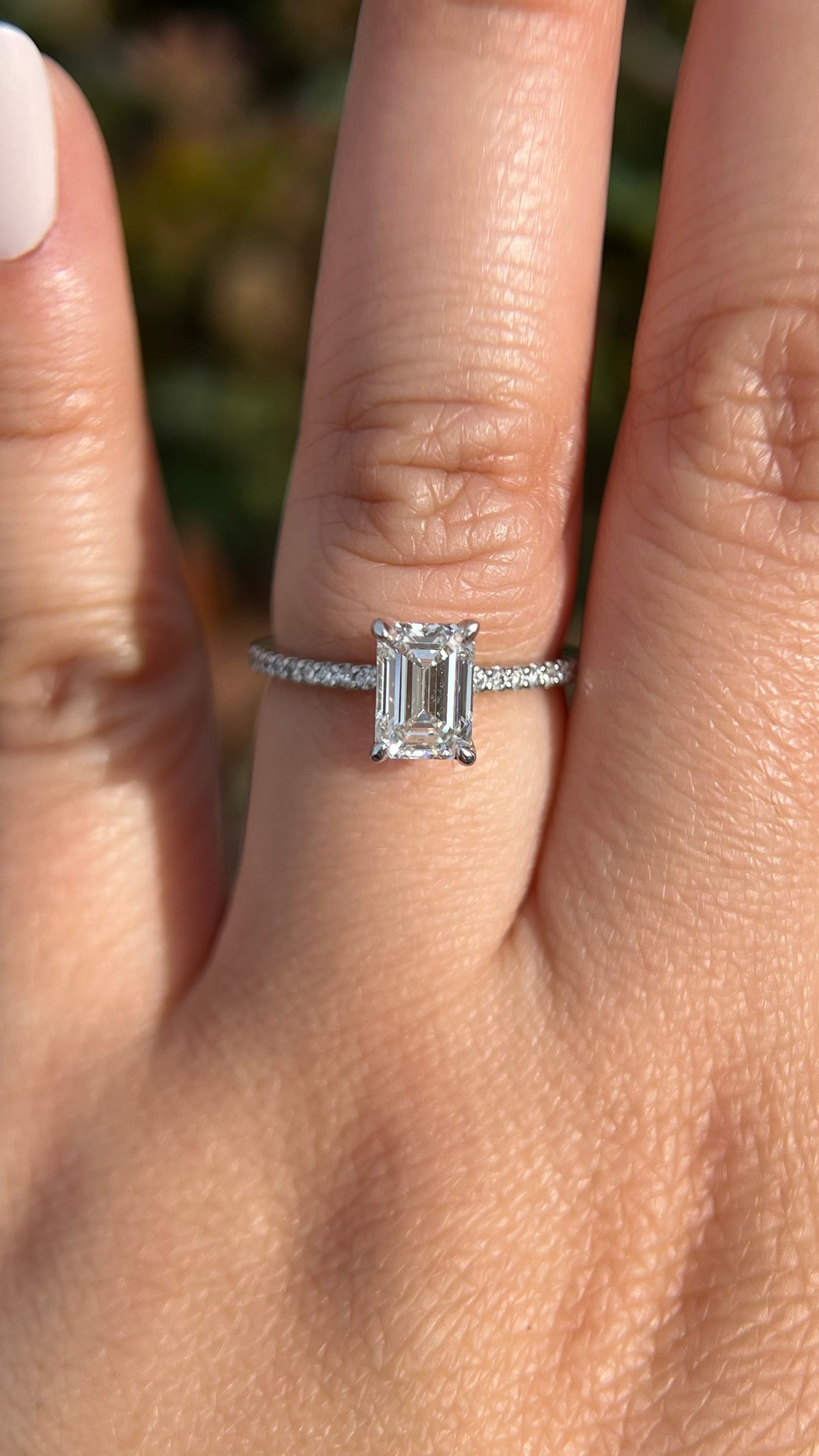 Jada 1.41ct G-VS1 Emerald Cut Lab Grown Diamond Engagement Ring 14K Gold