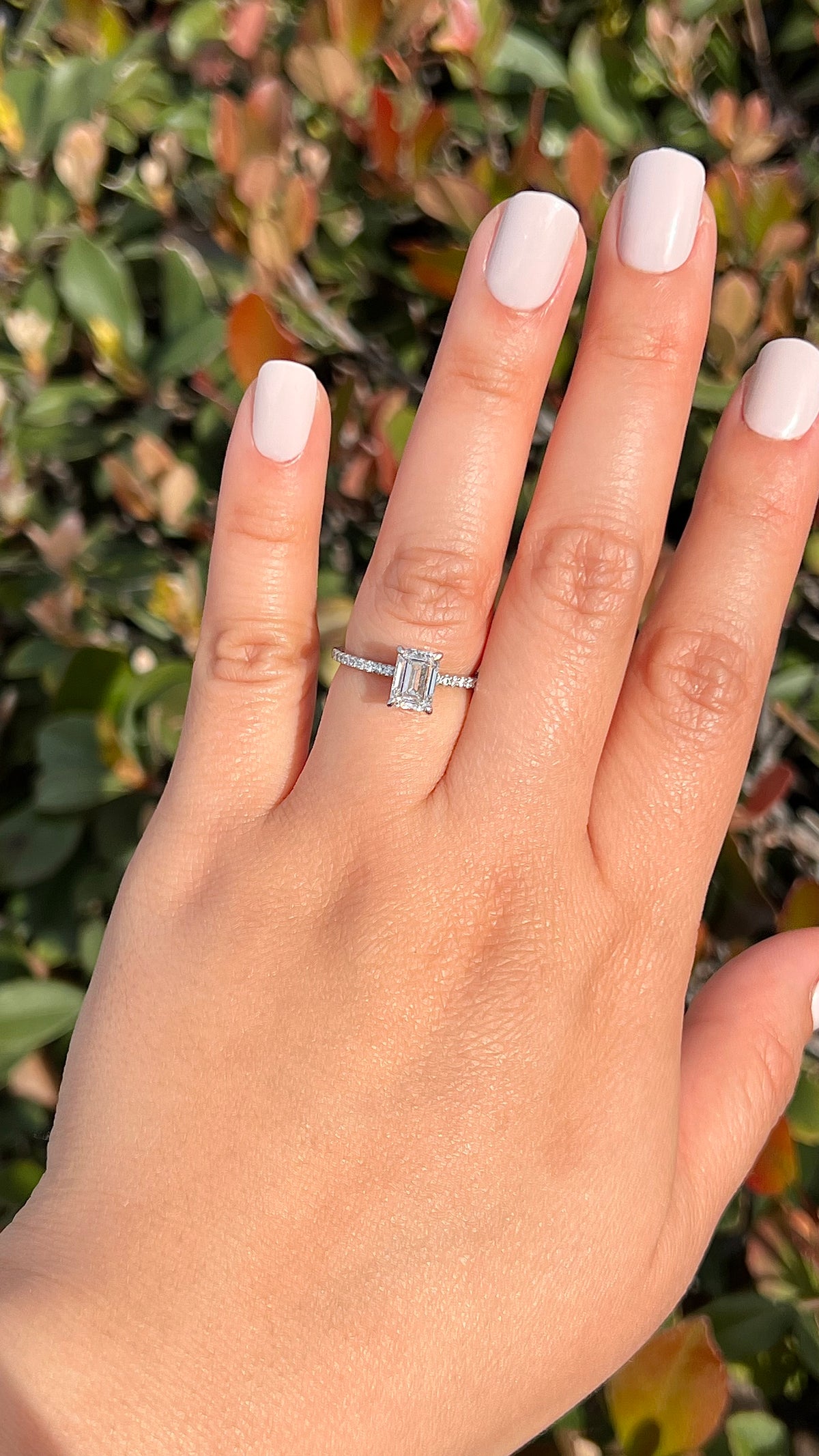 Jada 1.41ct G-VS1 Emerald Cut Lab Grown Diamond Engagement Ring 14K Gold