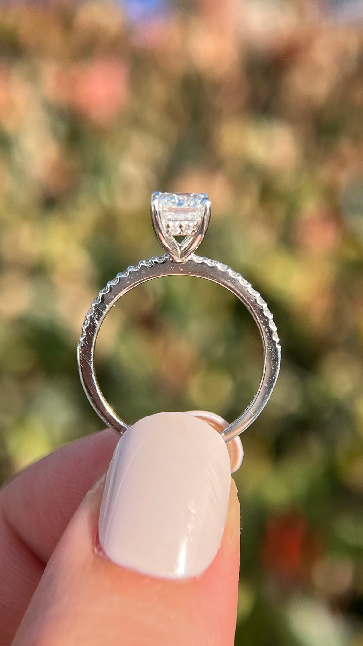 Jada 1.41ct G-VS1 Emerald Cut Lab Grown Diamond Engagement Ring 14K Gold