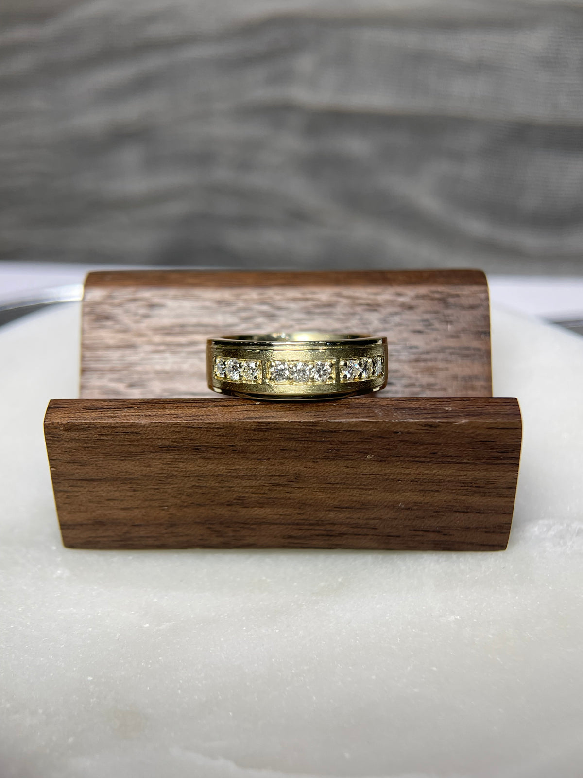 Men&#39;s 0.42ct tw Justin Triple Section Diamond Wedding Ring 14K Gold MR004