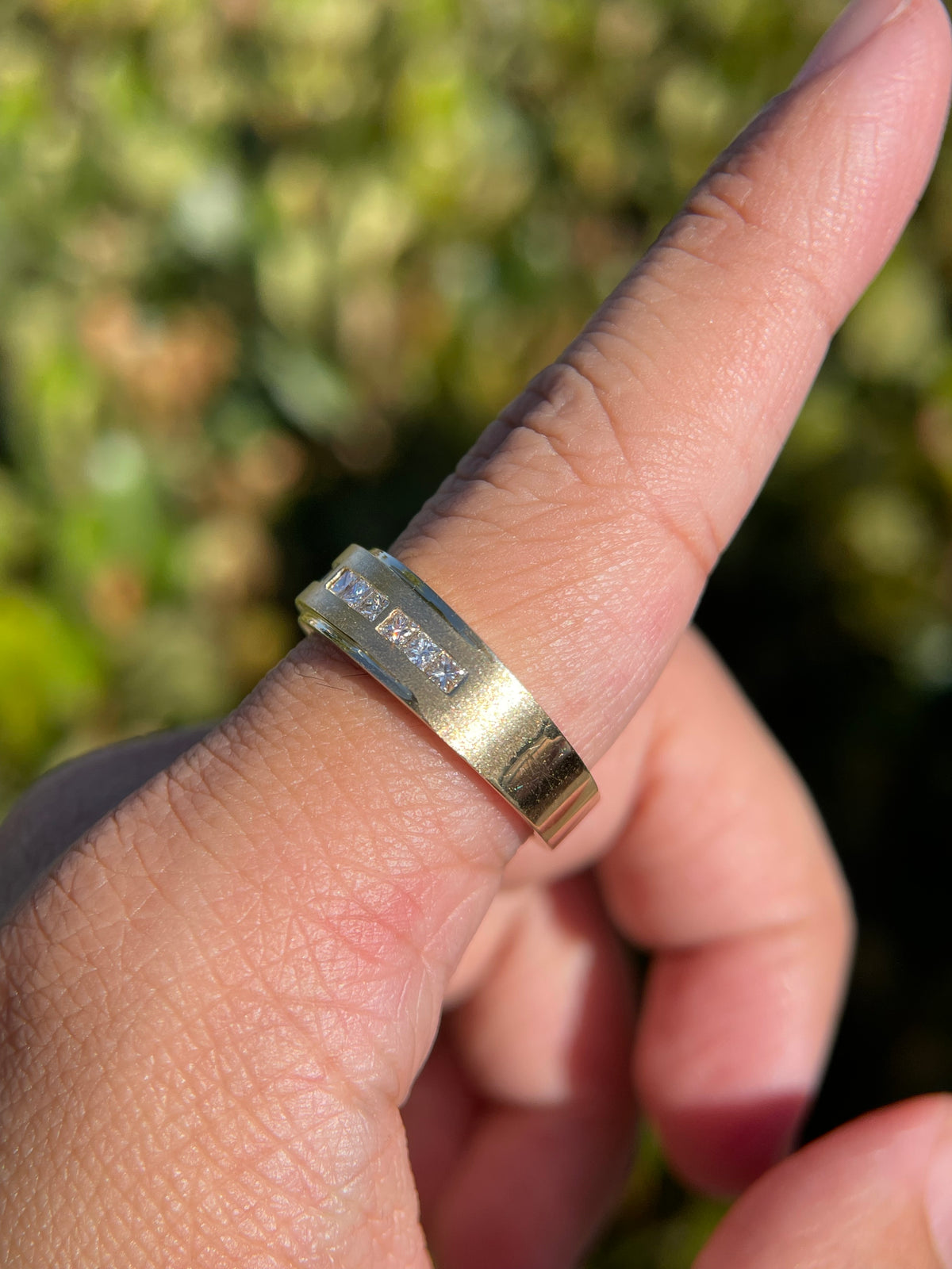 Men&#39;s 0.78ct Spaced Princess Cut Diamond Wedding Ring 14K Gold MR007