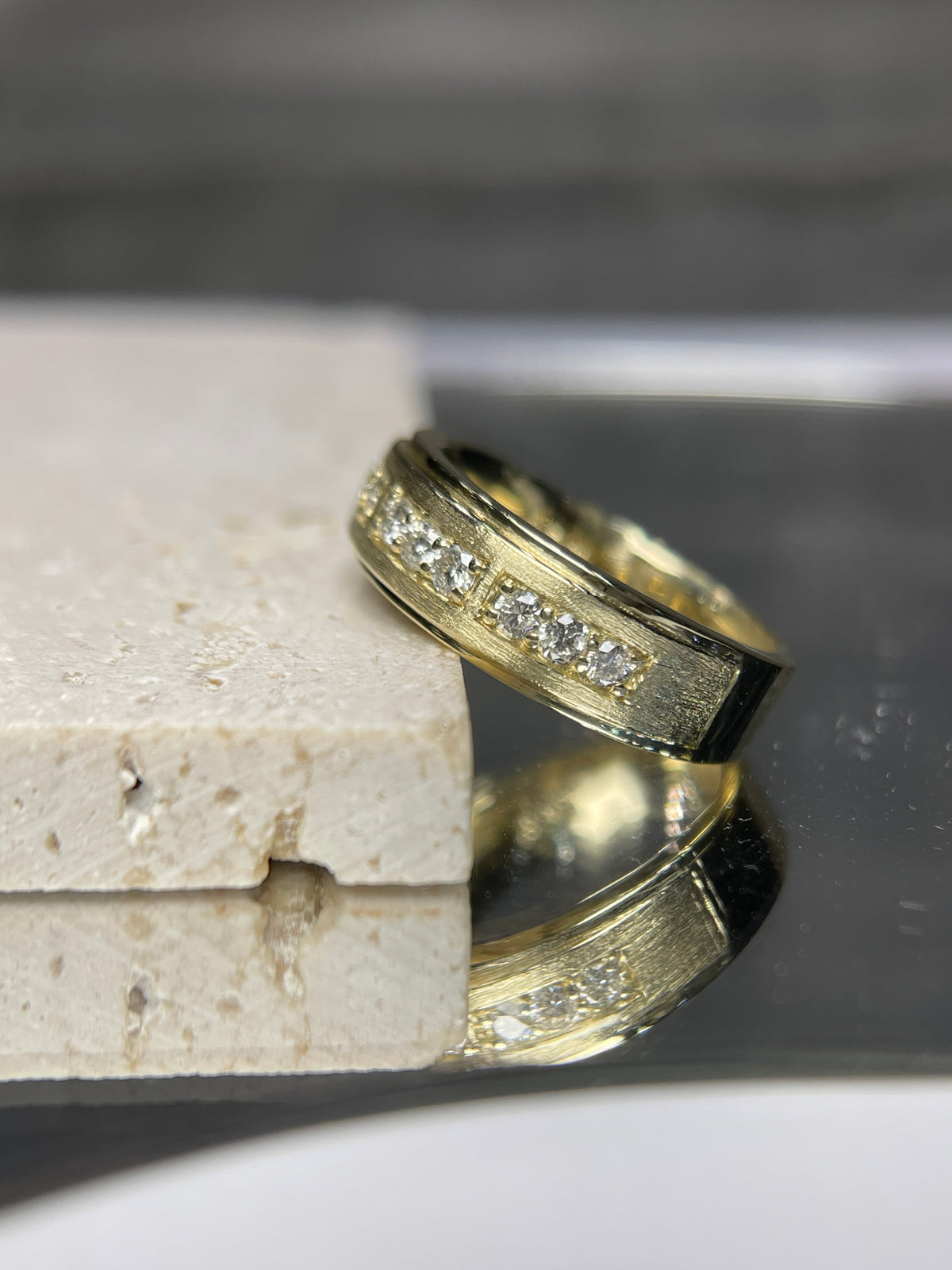 Men&#39;s 0.42ct tw Justin Triple Section Diamond Wedding Ring 14K Gold MR004