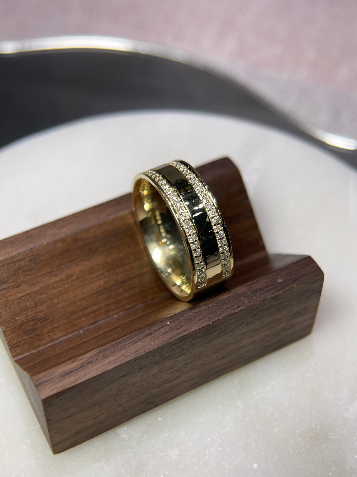 Men&#39;s 0.45ct Kobe &amp; Gigi Double Row Diamond Wedding Band 14K Gold MR010