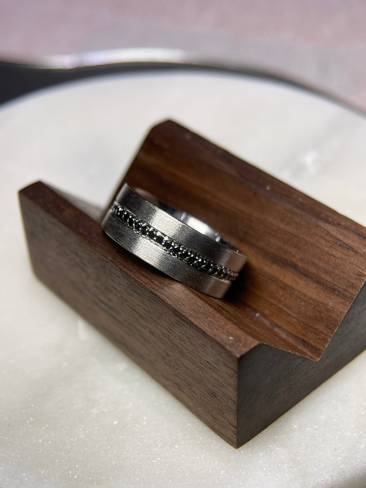 Men&#39;s 0.40ct Remy Centered Brushed Black Diamond Wedding Band 14K Gold MR013