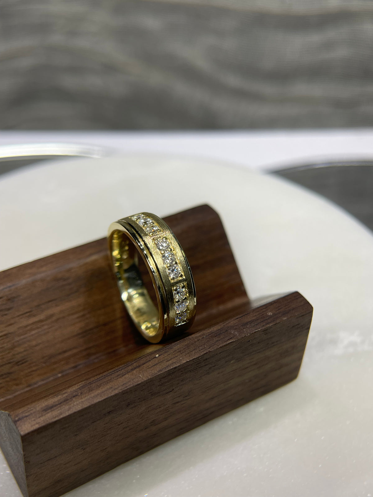 Men&#39;s 0.42ct tw Justin Triple Section Diamond Wedding Ring 14K Gold MR004