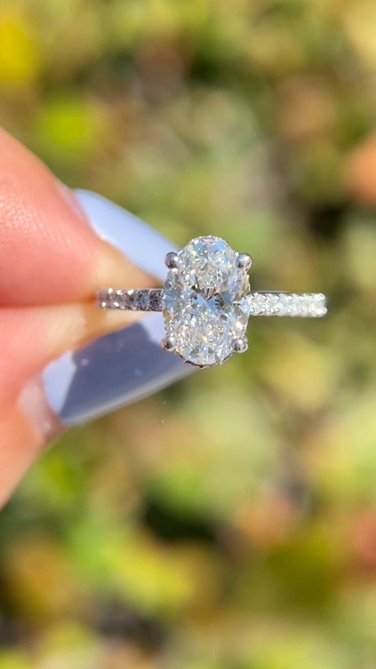 Jodi 1.93ct E-VS1 Oval Cut Lab Grown Diamond Engagement Ring 14K Gold