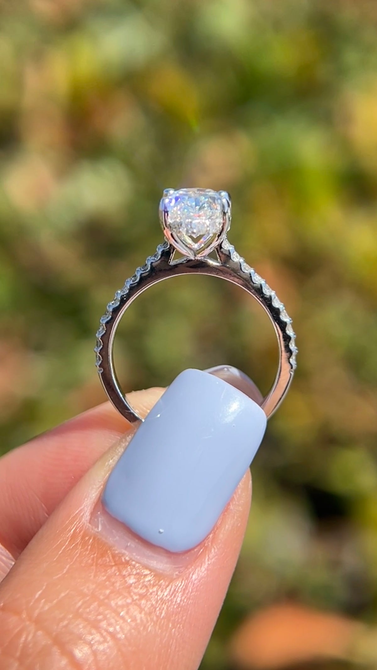 Jodi 1.93ct E-VS1 Oval Cut Lab Grown Diamond Engagement Ring 14K Gold