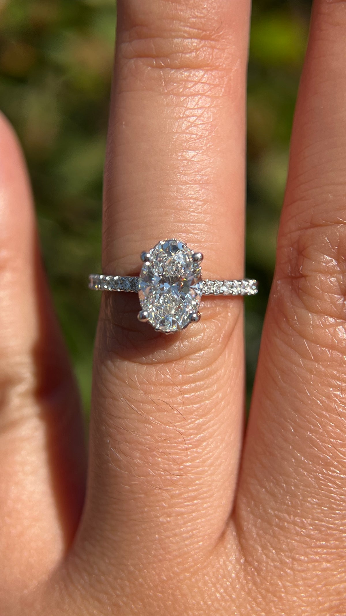 Jodi 1.93ct E-VS1 Oval Cut Lab Grown Diamond Engagement Ring 14K Gold