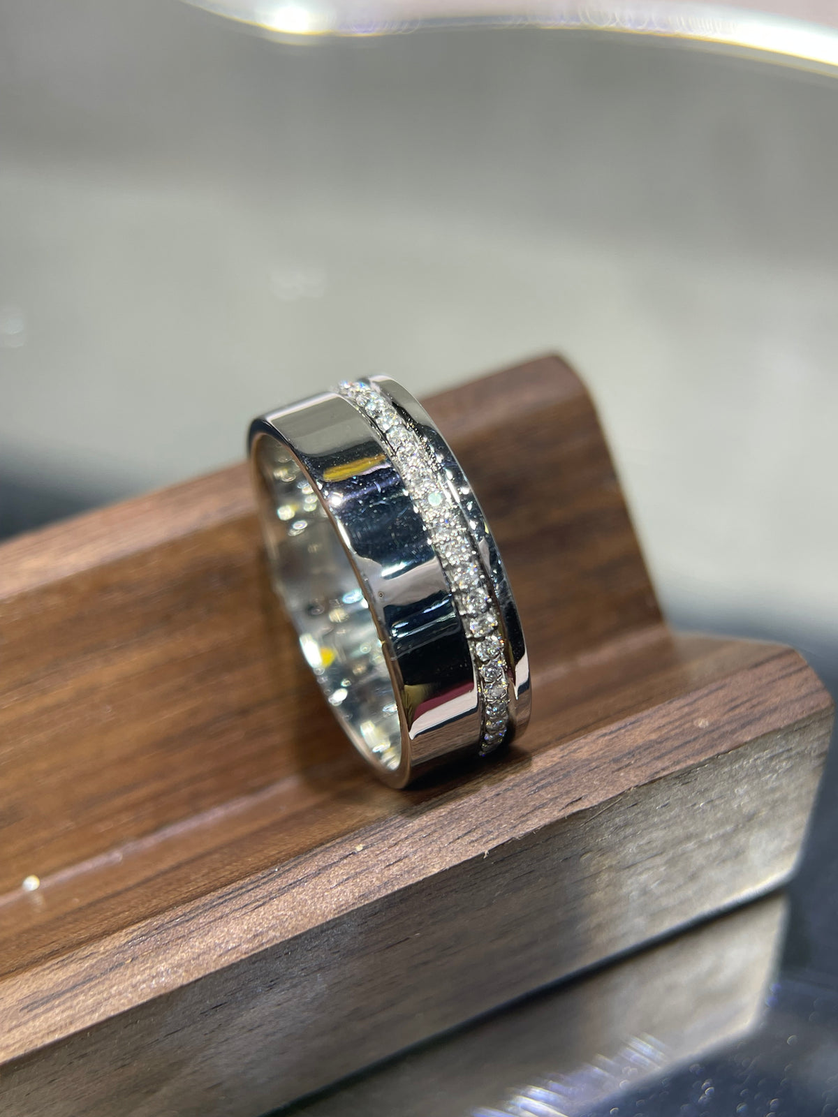 Polished Off-Center Diamond Wedding Band 14K Gold MR016