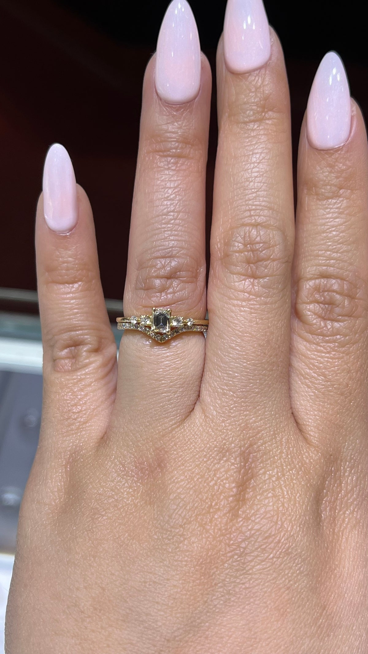 0.20ct Chevron Diamond Wedding Band 14K Gold BAN053