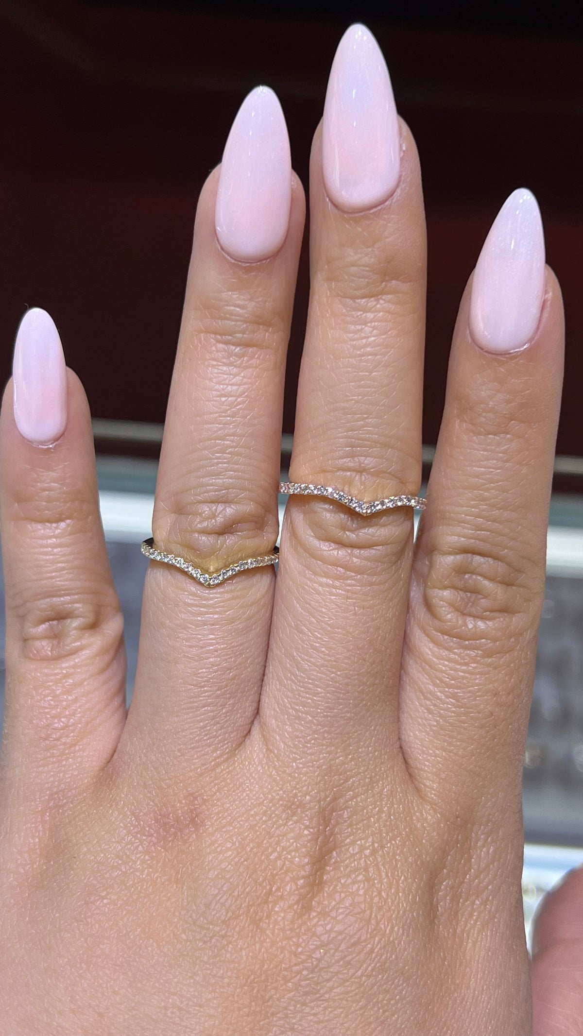 0.20ct Chevron Diamond Wedding Band 14K Gold BAN053