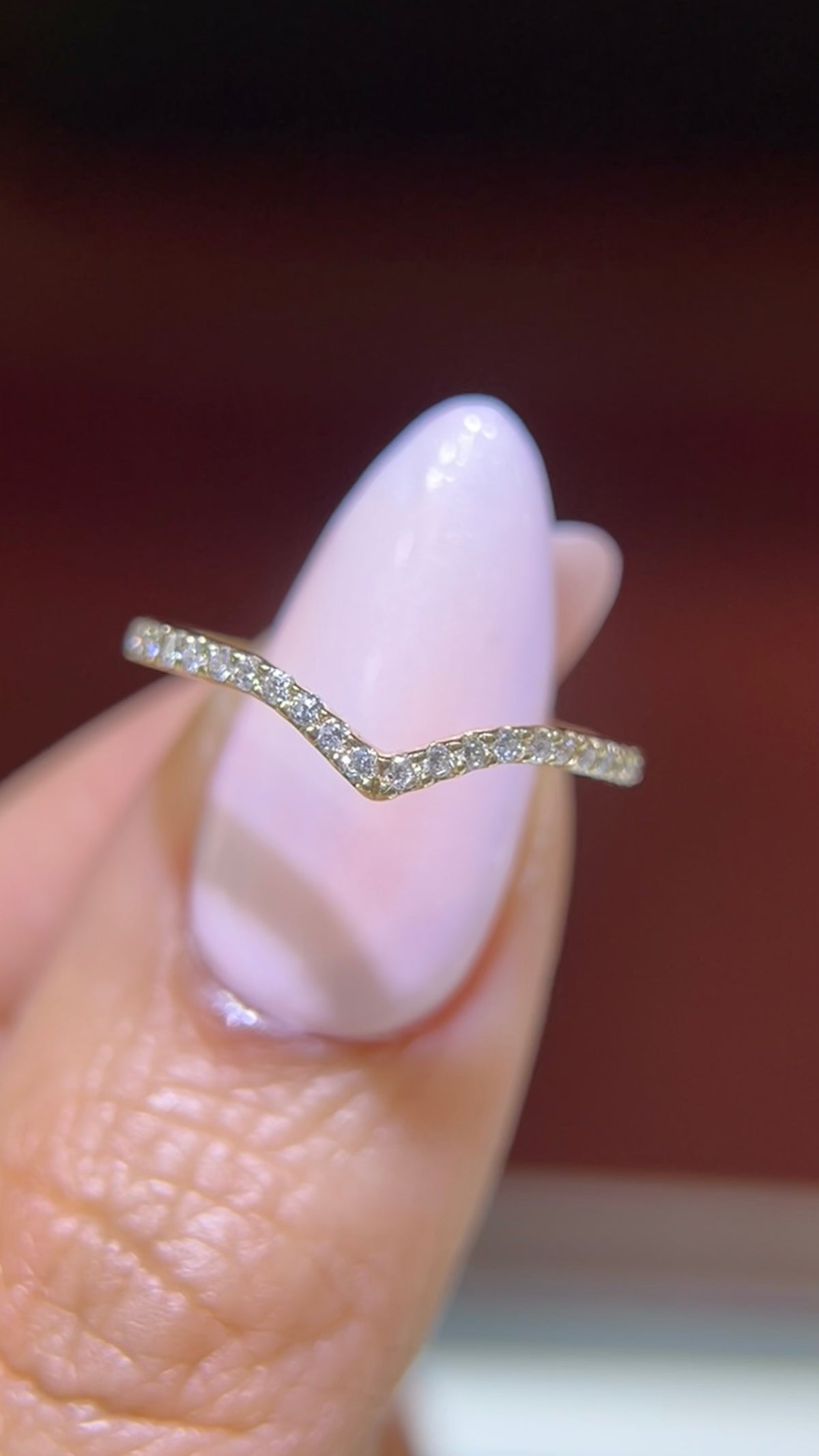 0.20ct Chevron Diamond Wedding Band 14K Gold BAN053