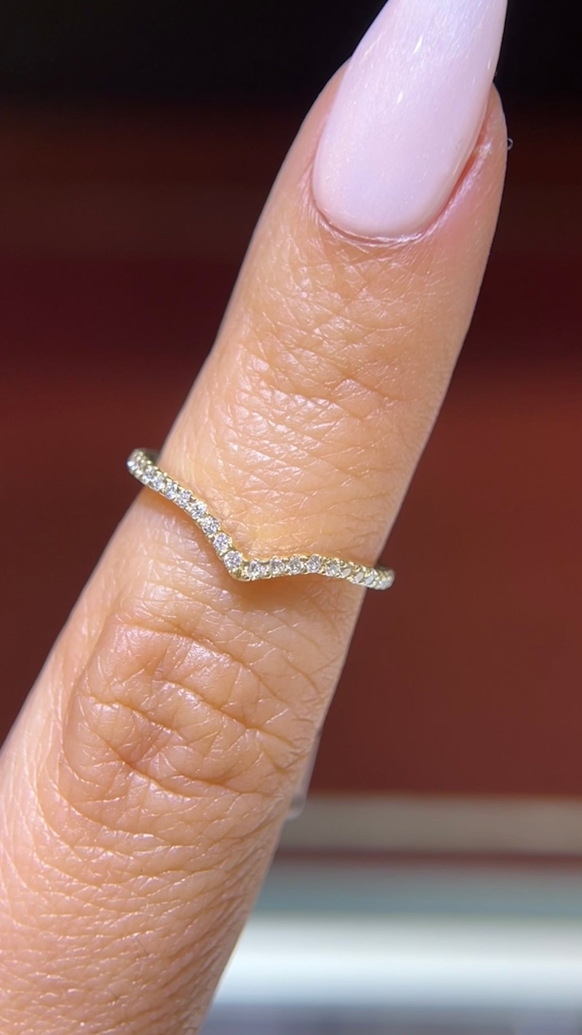 0.20ct Chevron Diamond Wedding Band 14K Gold BAN053