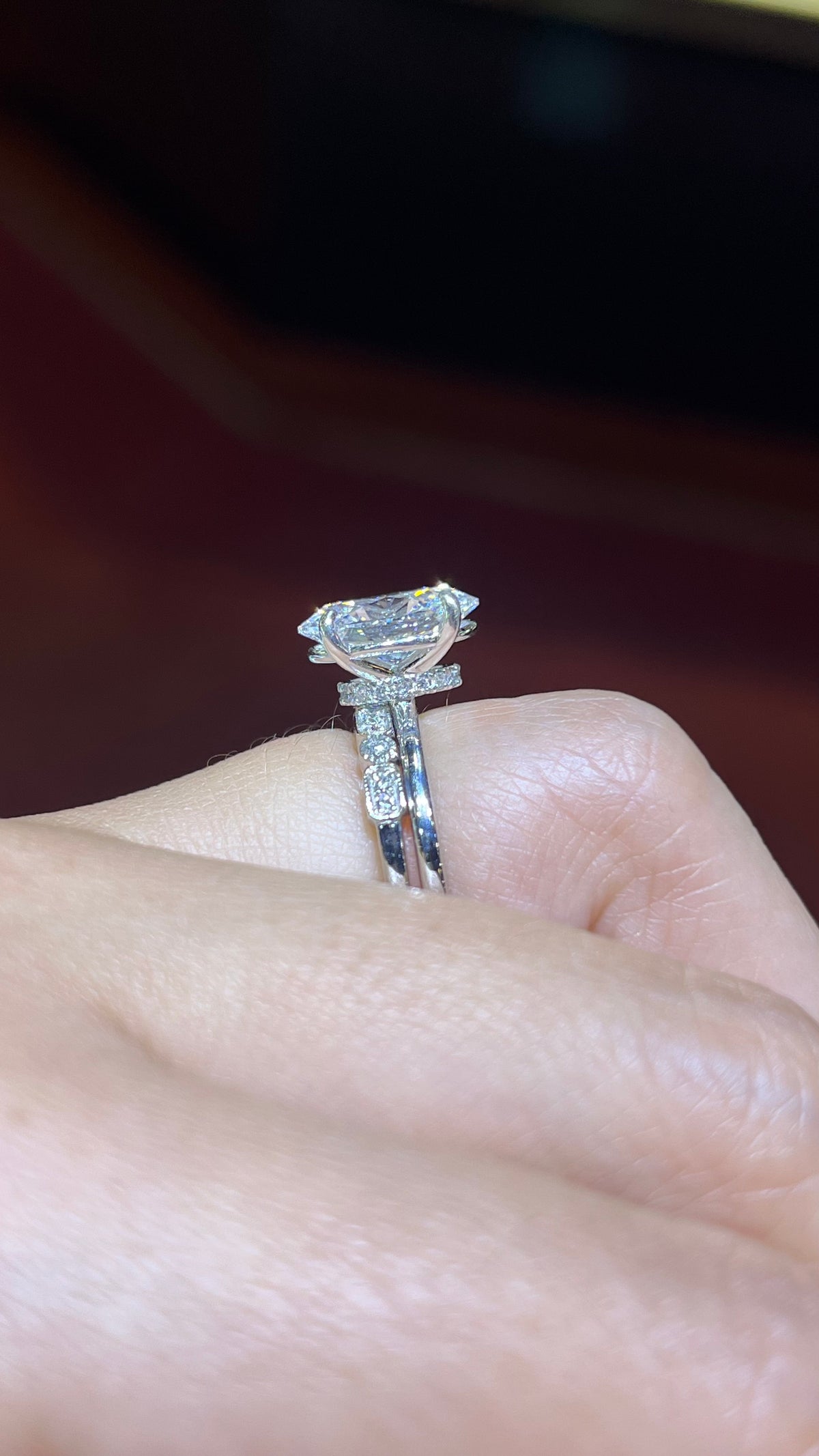 0.20ct Milgrain Beaded Rectangle and Round Diamond Wedding Band 14K Gold BAN109