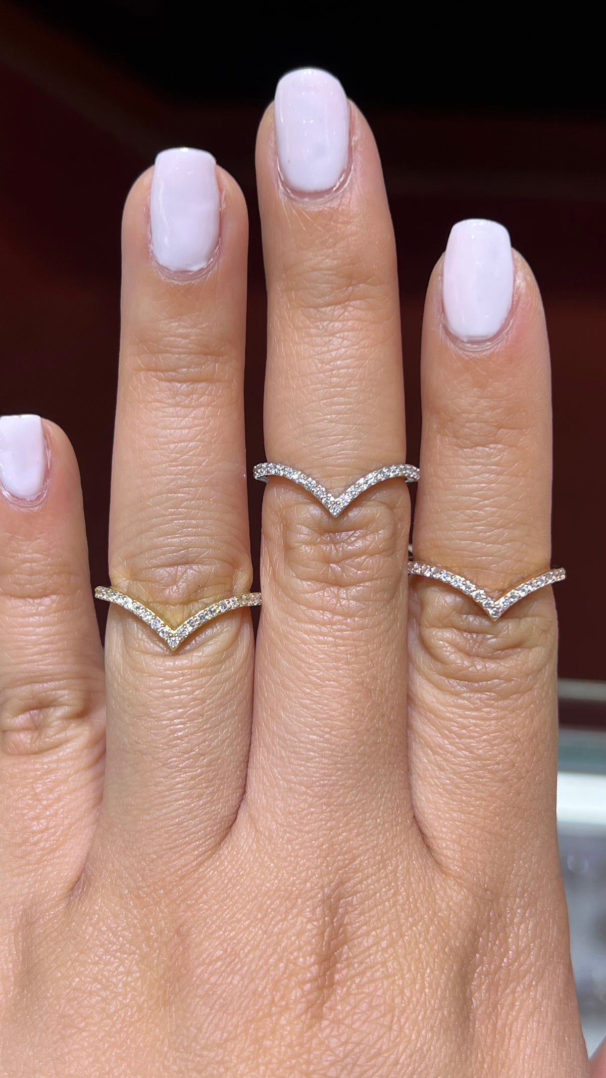 0.25ct Chevron Diamond Wedding Band 14K Gold BAN124