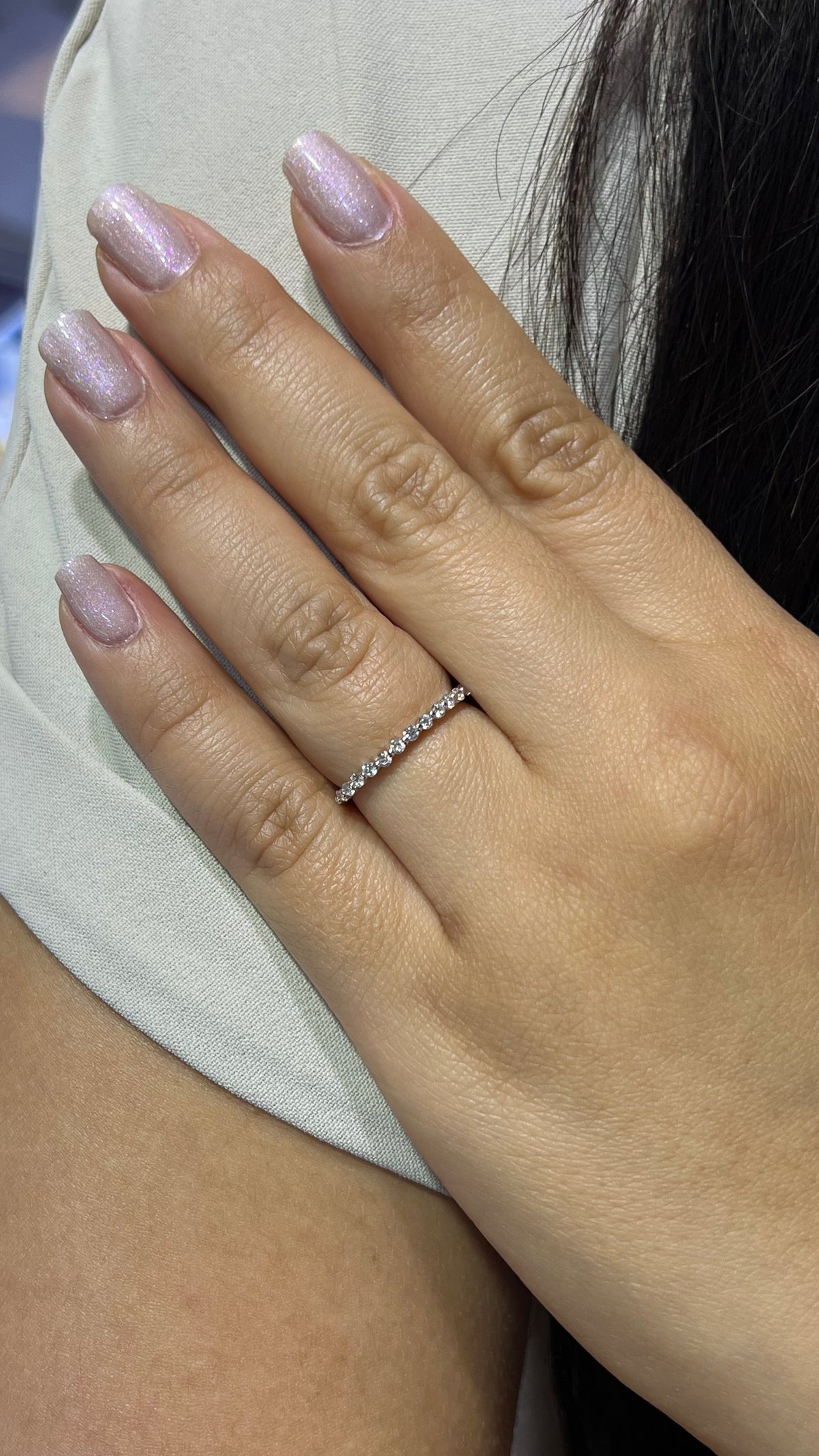 0.29ct Single Shared Prong Bubble Diamond Wedding Band 14K Gold BAN135