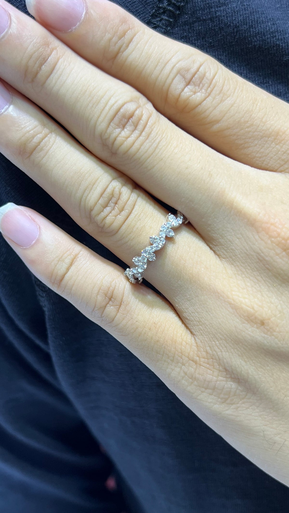 Alternating Diamond Wave Wedding Band 14K Gold BAN147