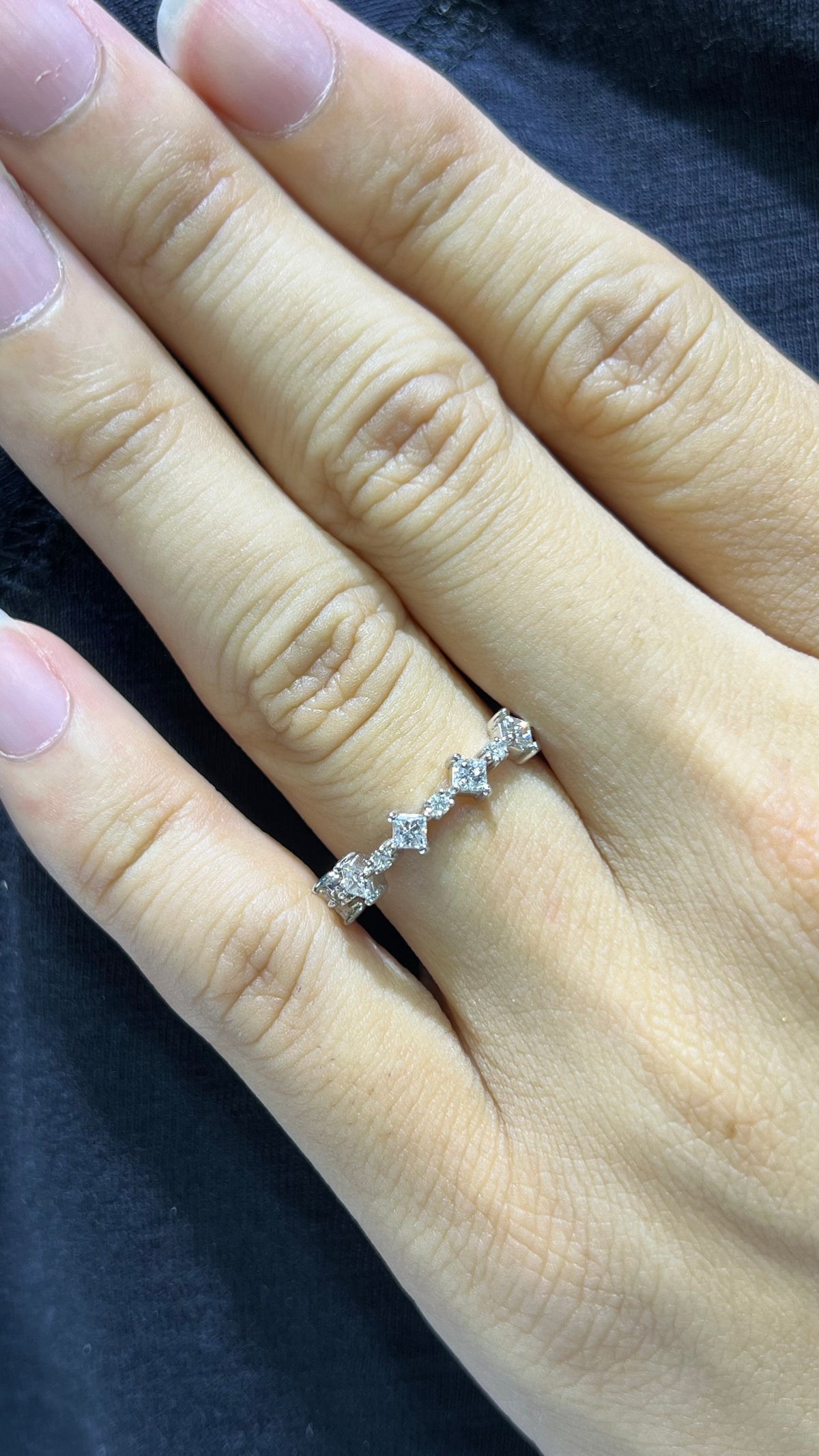 Alternating Princess &amp; Round Diamond Wedding Band 14K Gold BAN148