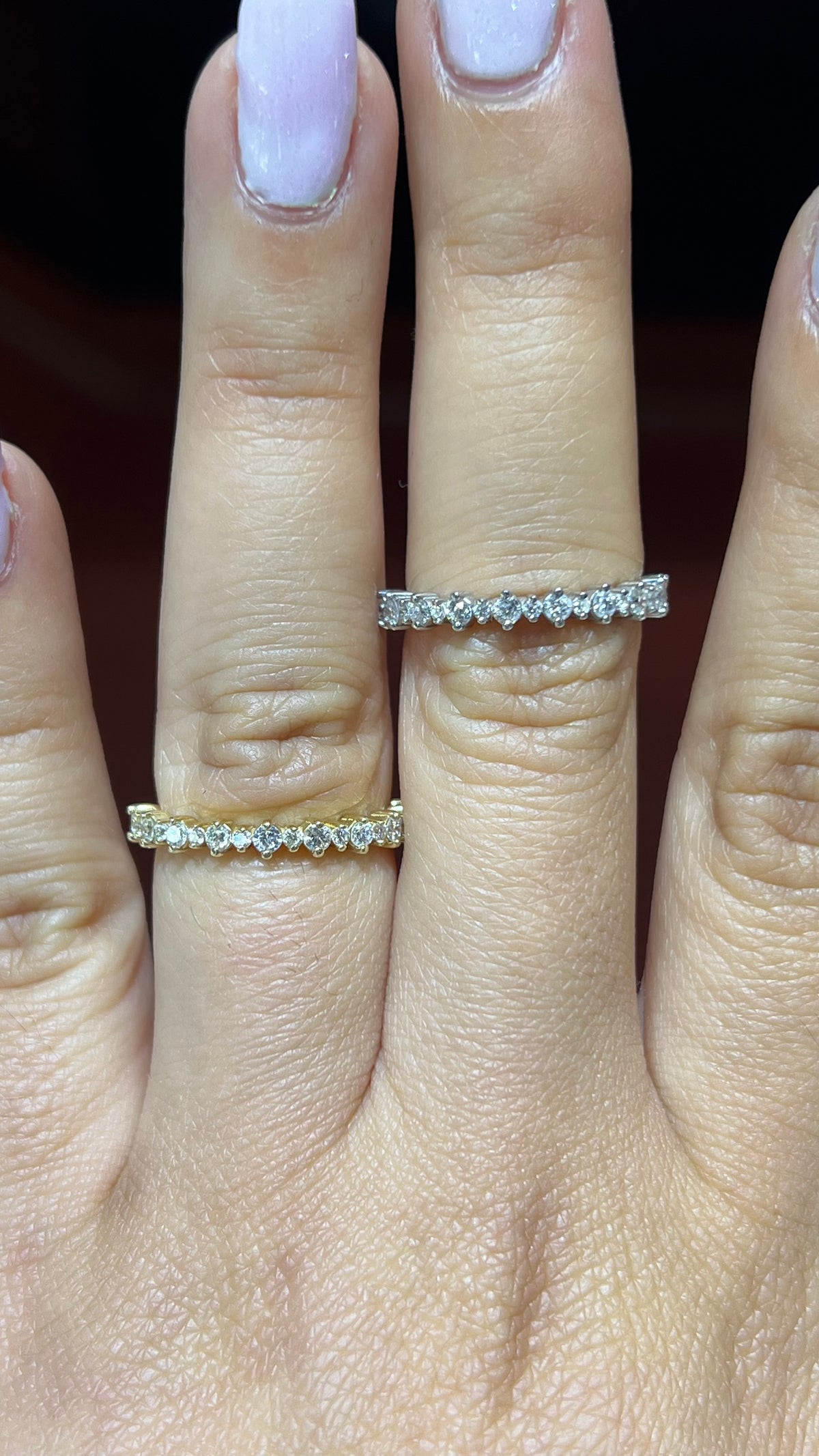 Vertical Prong Alternating Diamond Wedding Band 14K Gold BAN151