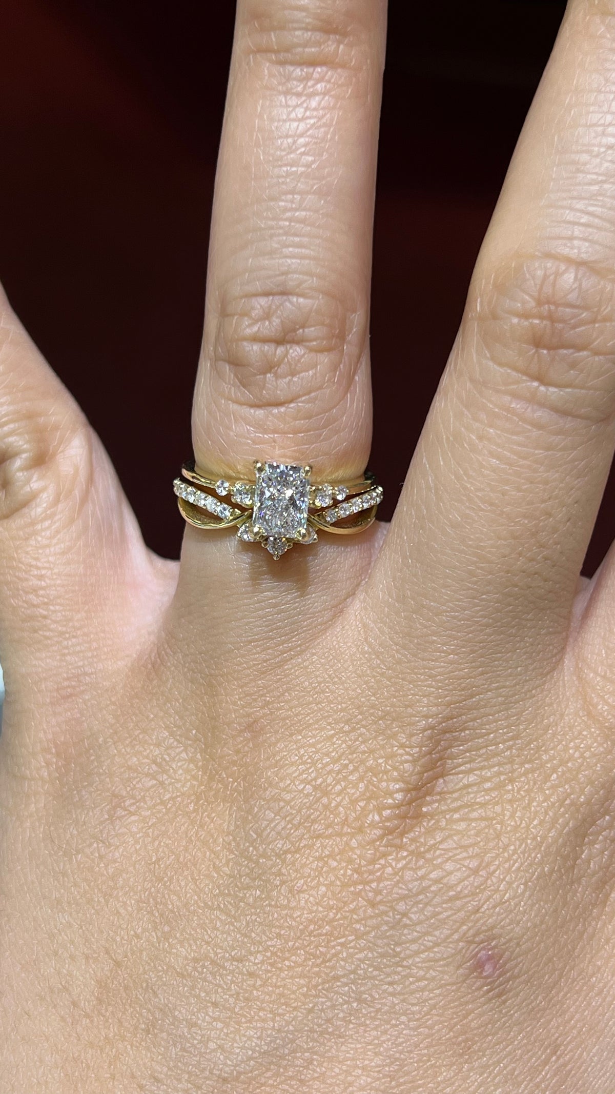 Half Diamond Twist Crown Wedding Band 14K Gold BAN162