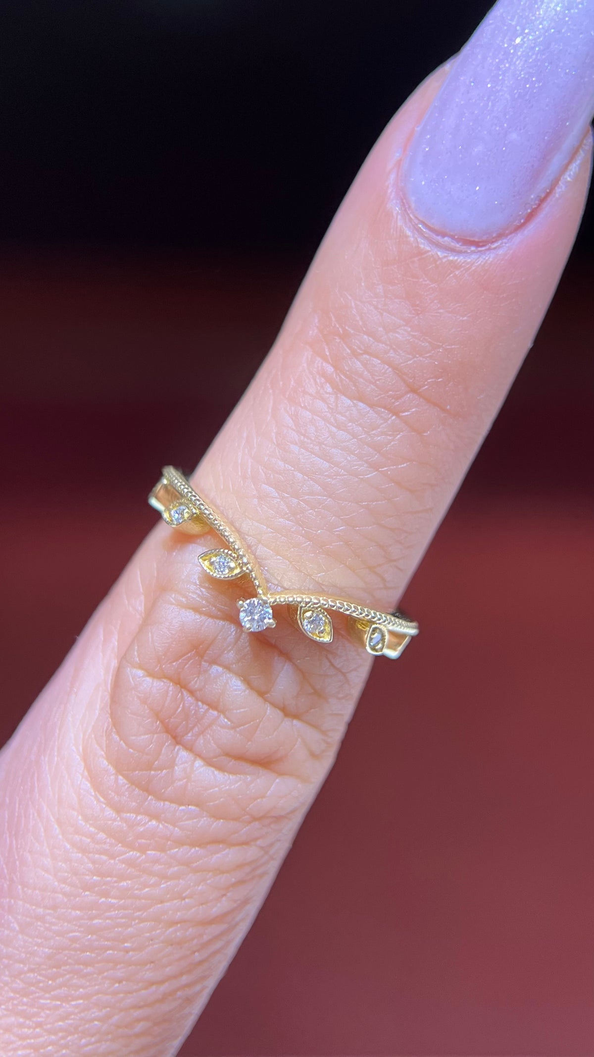 Leaf Milgrain Chevron Diamond Band 14K Gold BAN165