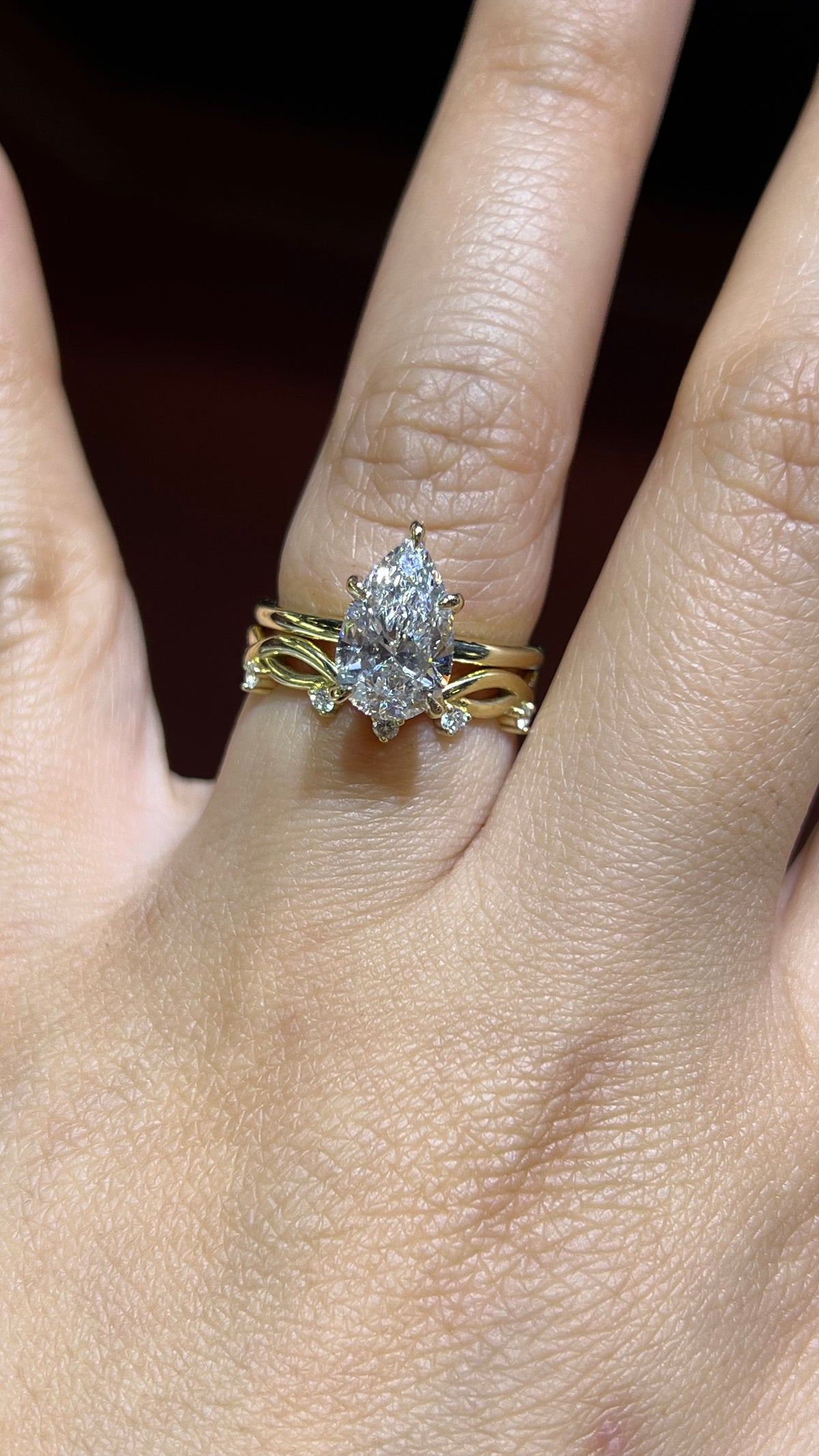 Three-Prong Diamond Twist Chevron Band 14K Gold BAN166