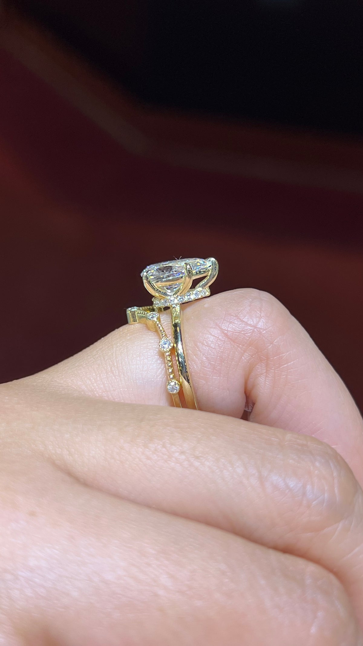 Beaded Bezel Chevron Band 14K Gold BAN167