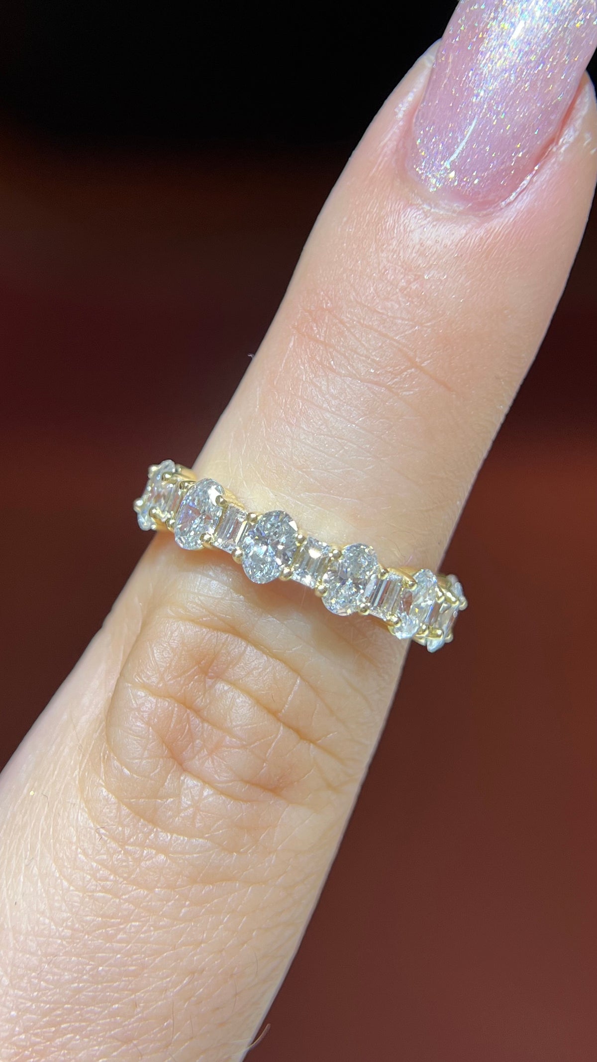 Alternating Oval and Baguette Diamond Band 14K Gold BAN198